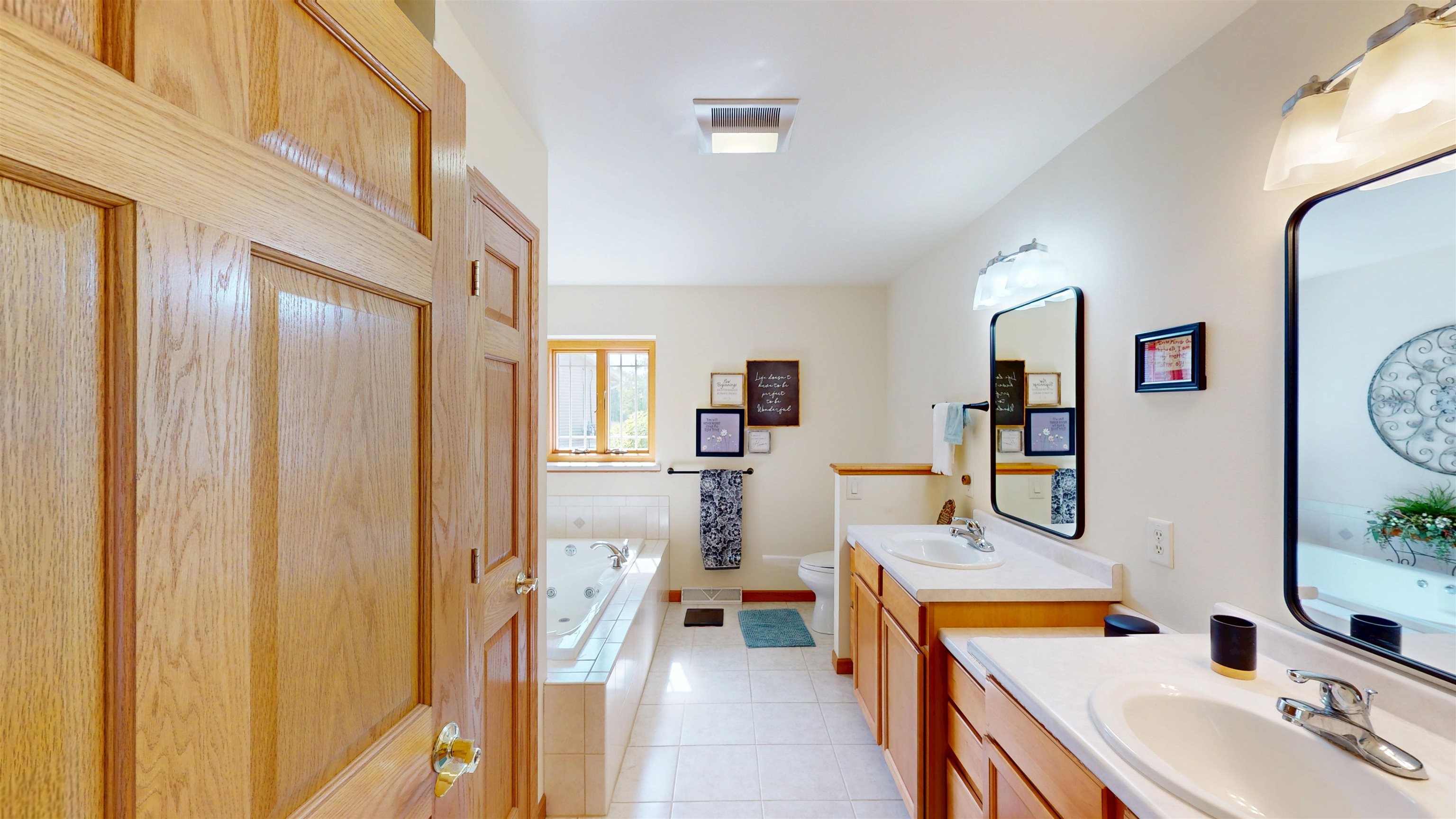 1807 Savannah Circle Property Photo 31