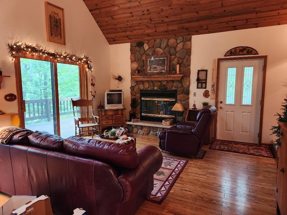 6980 Partridge Road Property Photo 2