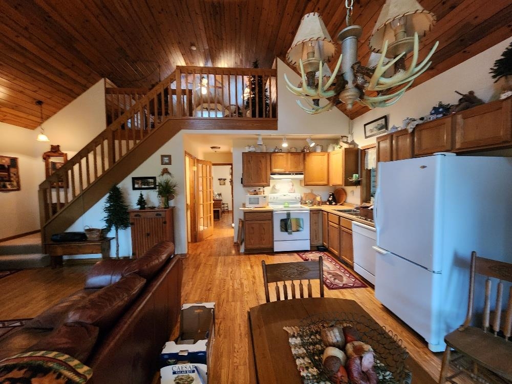 6980 Partridge Road Property Photo 8