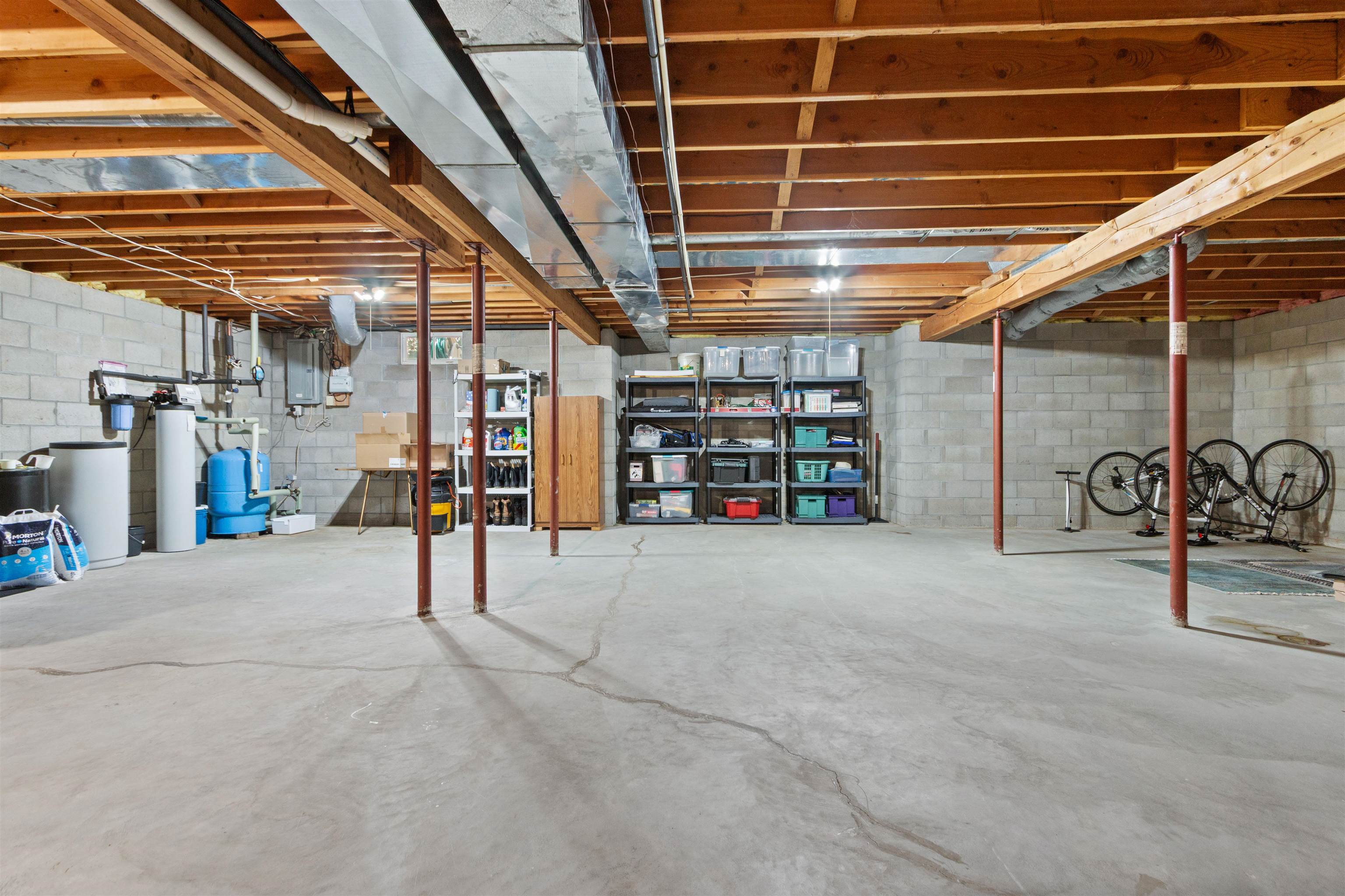 3811 North Valley Drive Property Photo 45