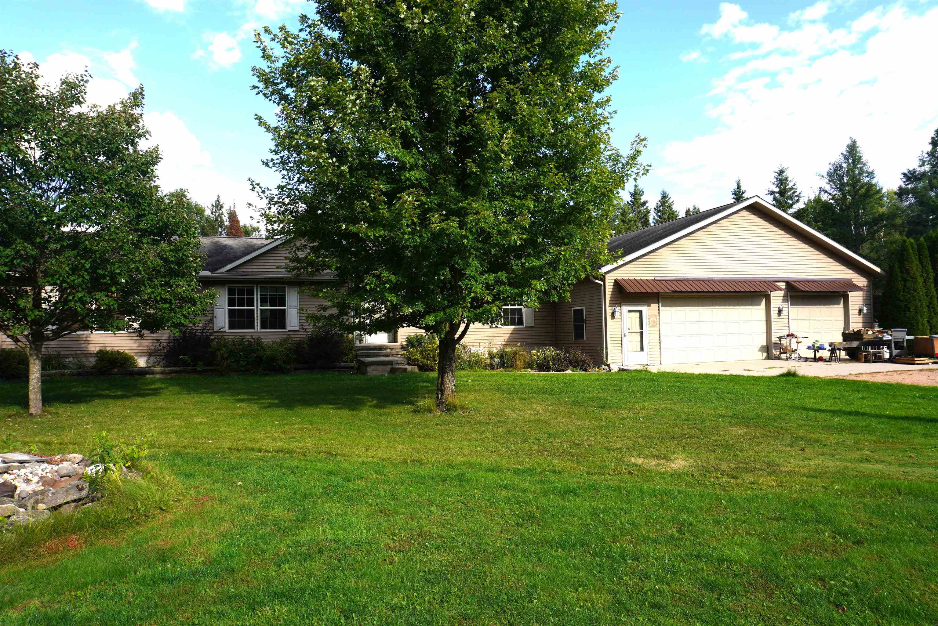 N6199 Rangeline Road Property Photo 1