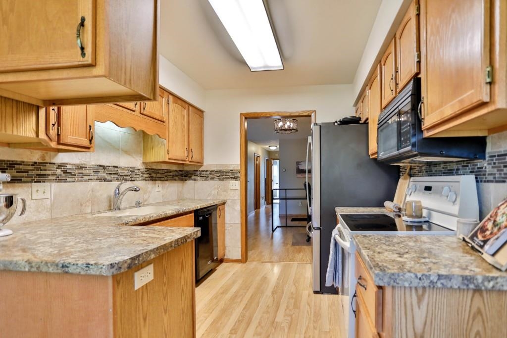 2800 Thielman Street Property Photo 16