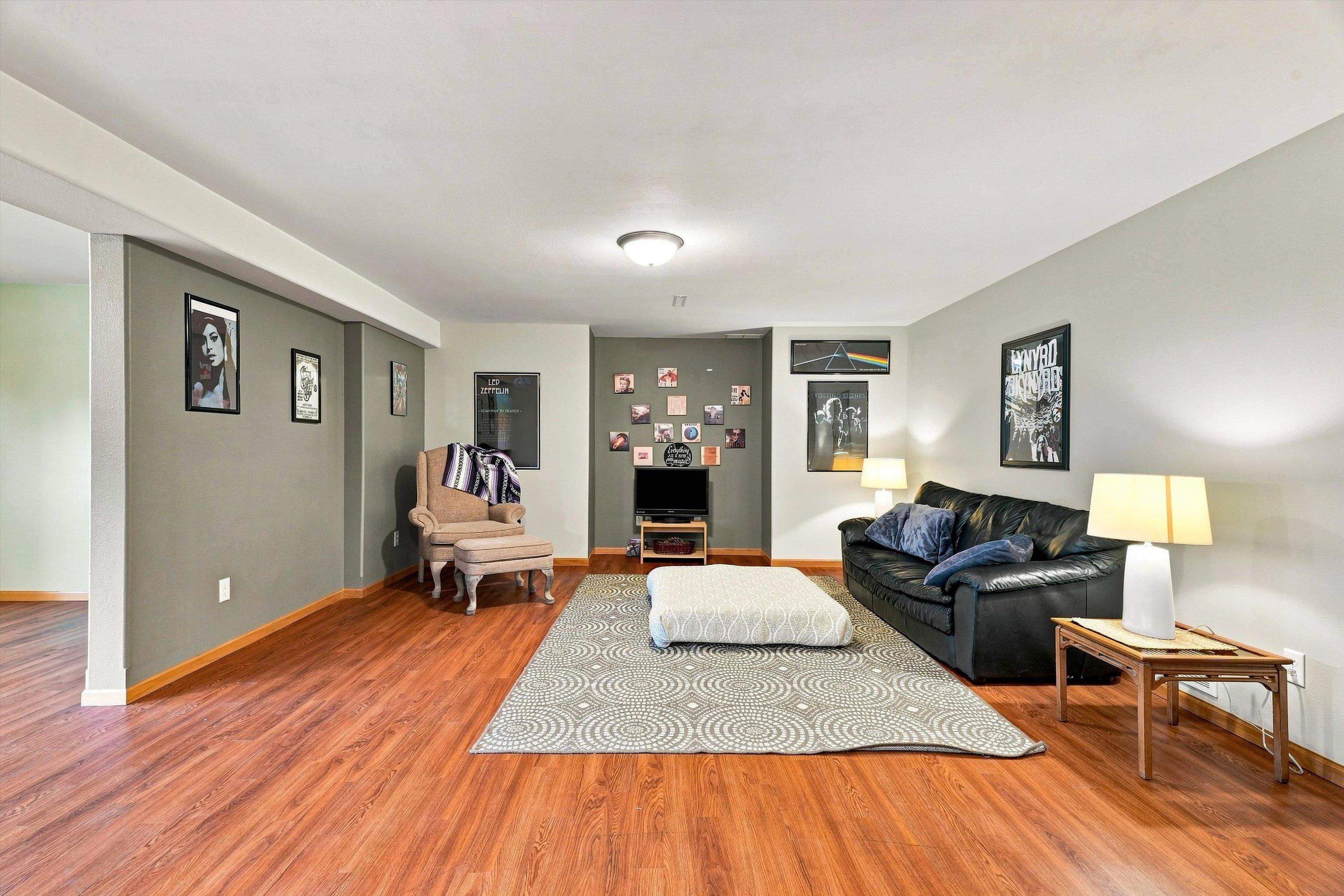 10585 County Road Y Property Photo 28