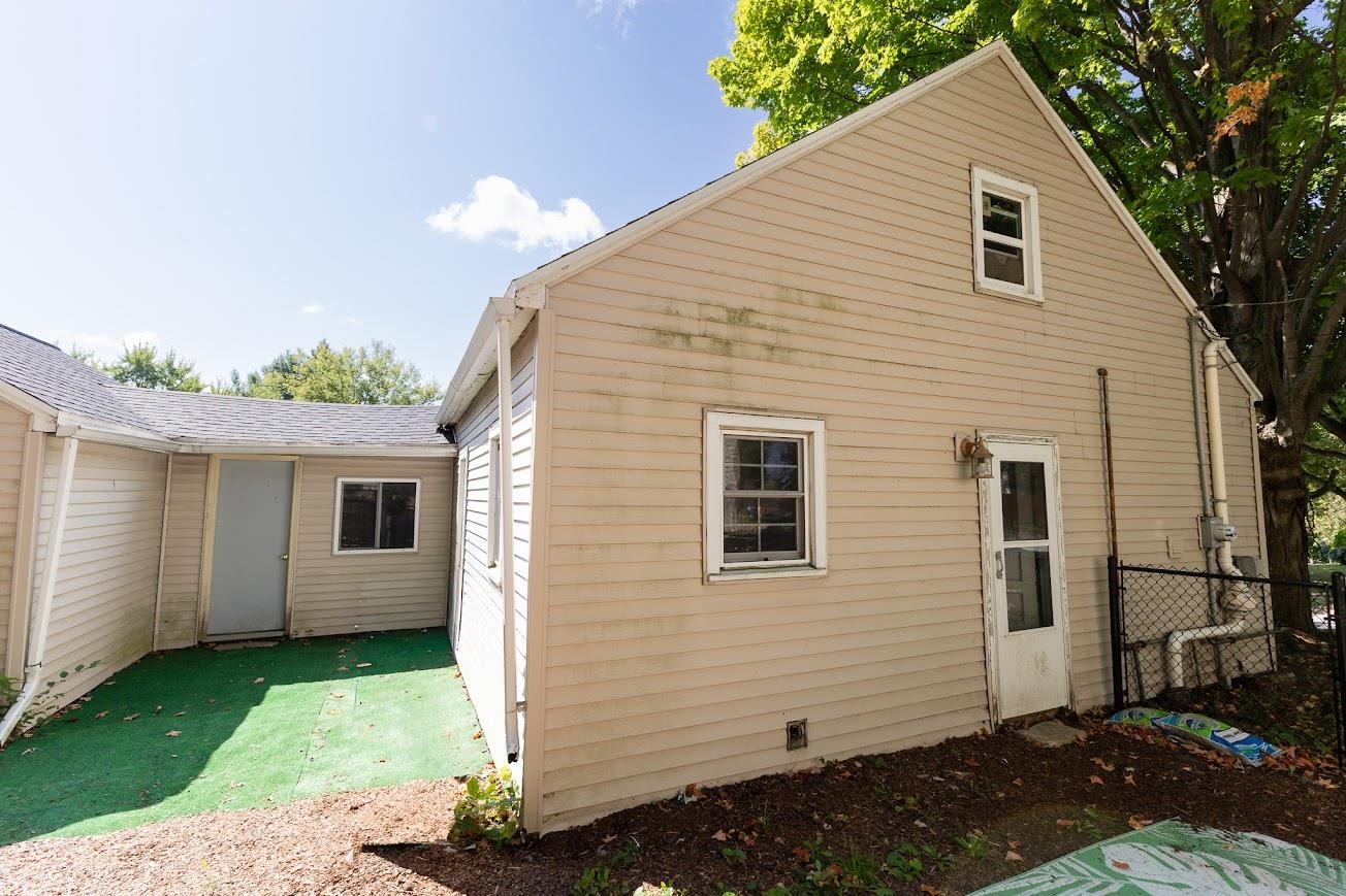 802 Augusta Avenue Property Photo 13