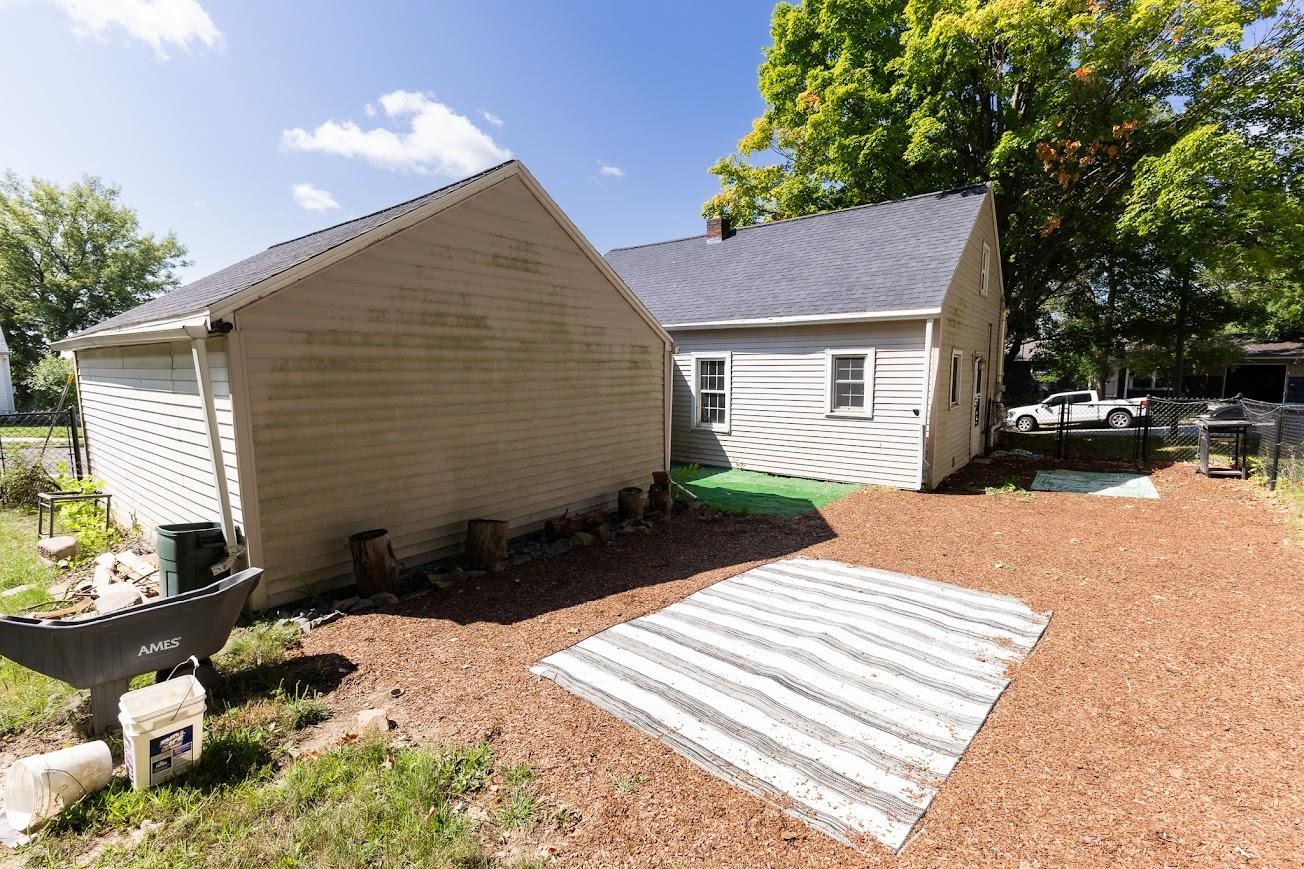 802 Augusta Avenue Property Photo 14