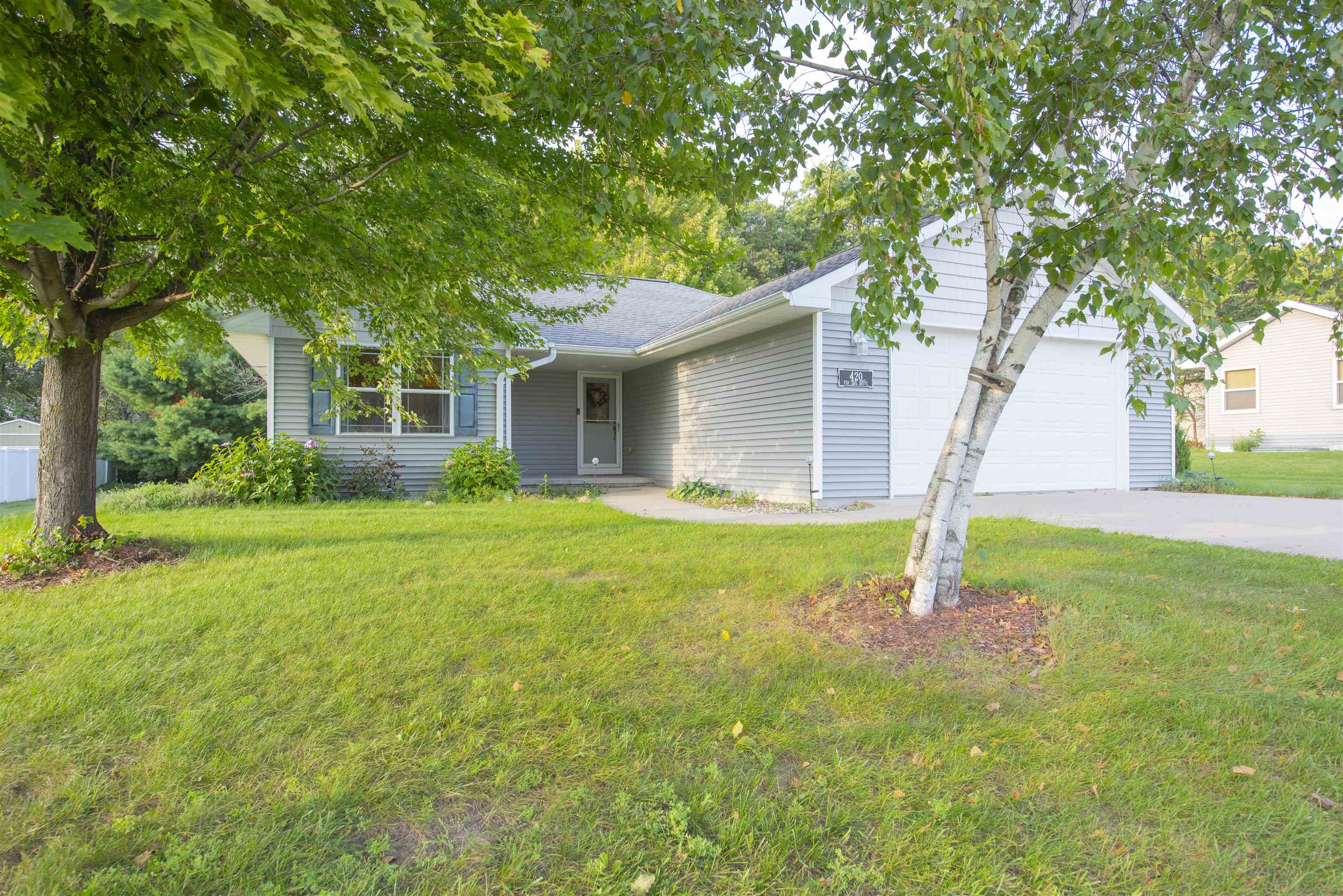420 Red Tail Drive Property Photo 2