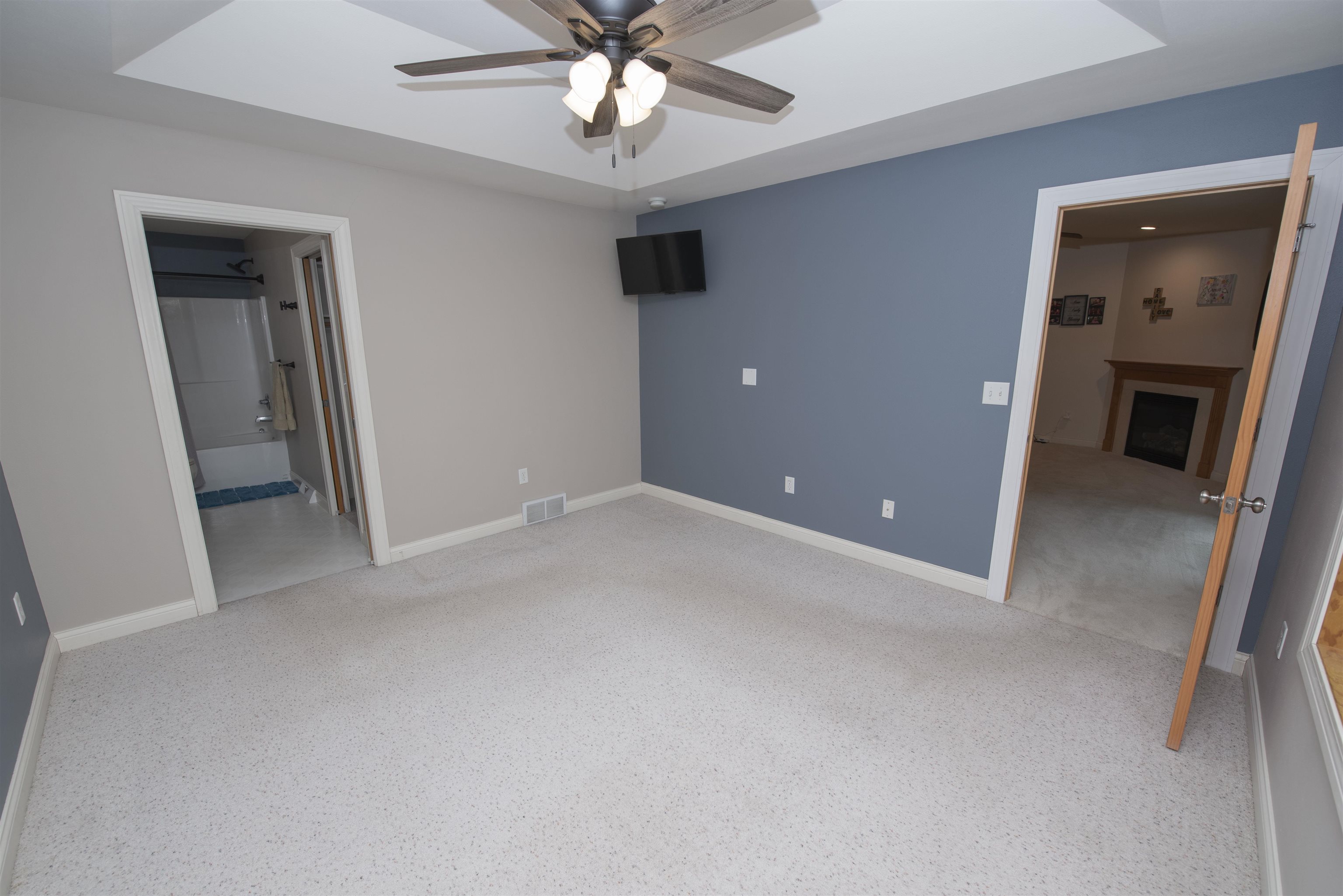 420 Red Tail Drive Property Photo 14