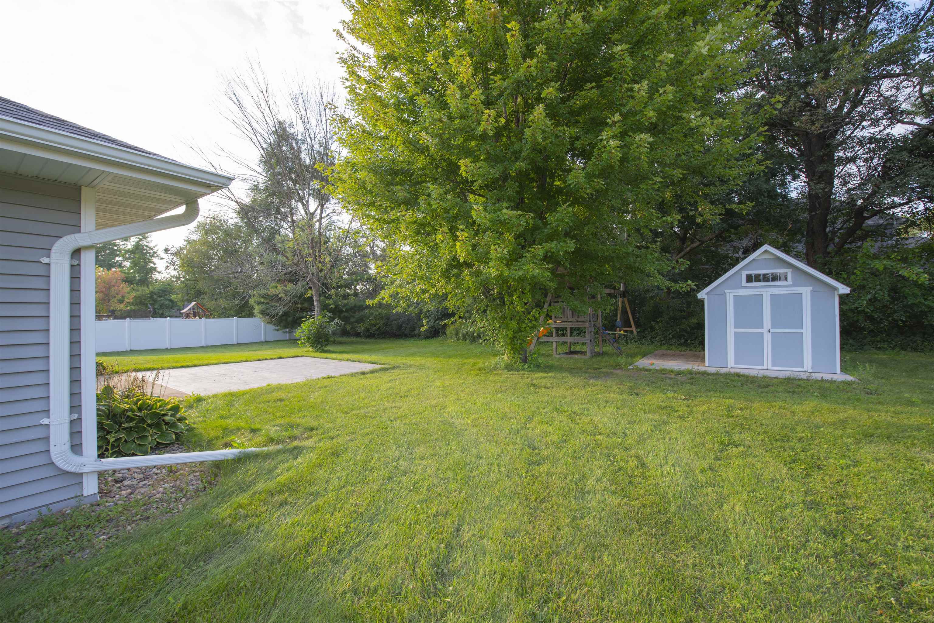 420 Red Tail Drive Property Photo 31