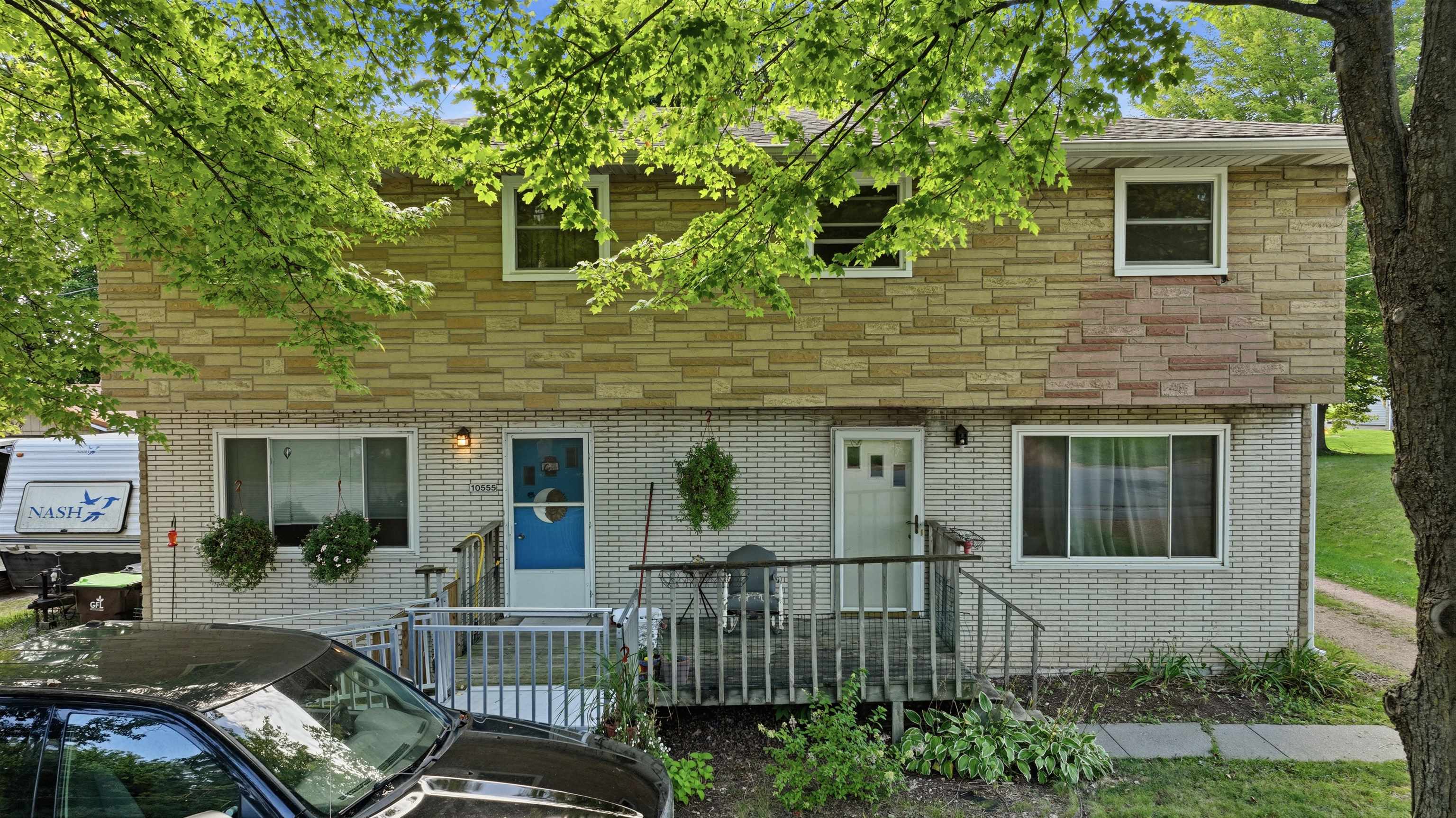 10549 - 10557 North Road Property Photo 29