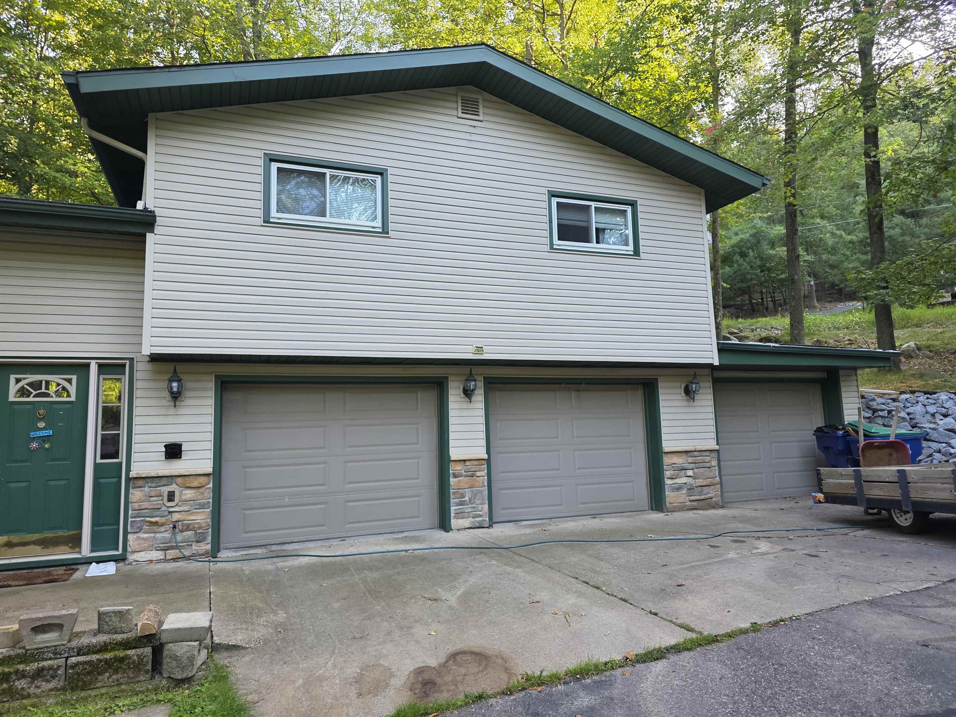 151711 Daffodil Lane Property Photo 5