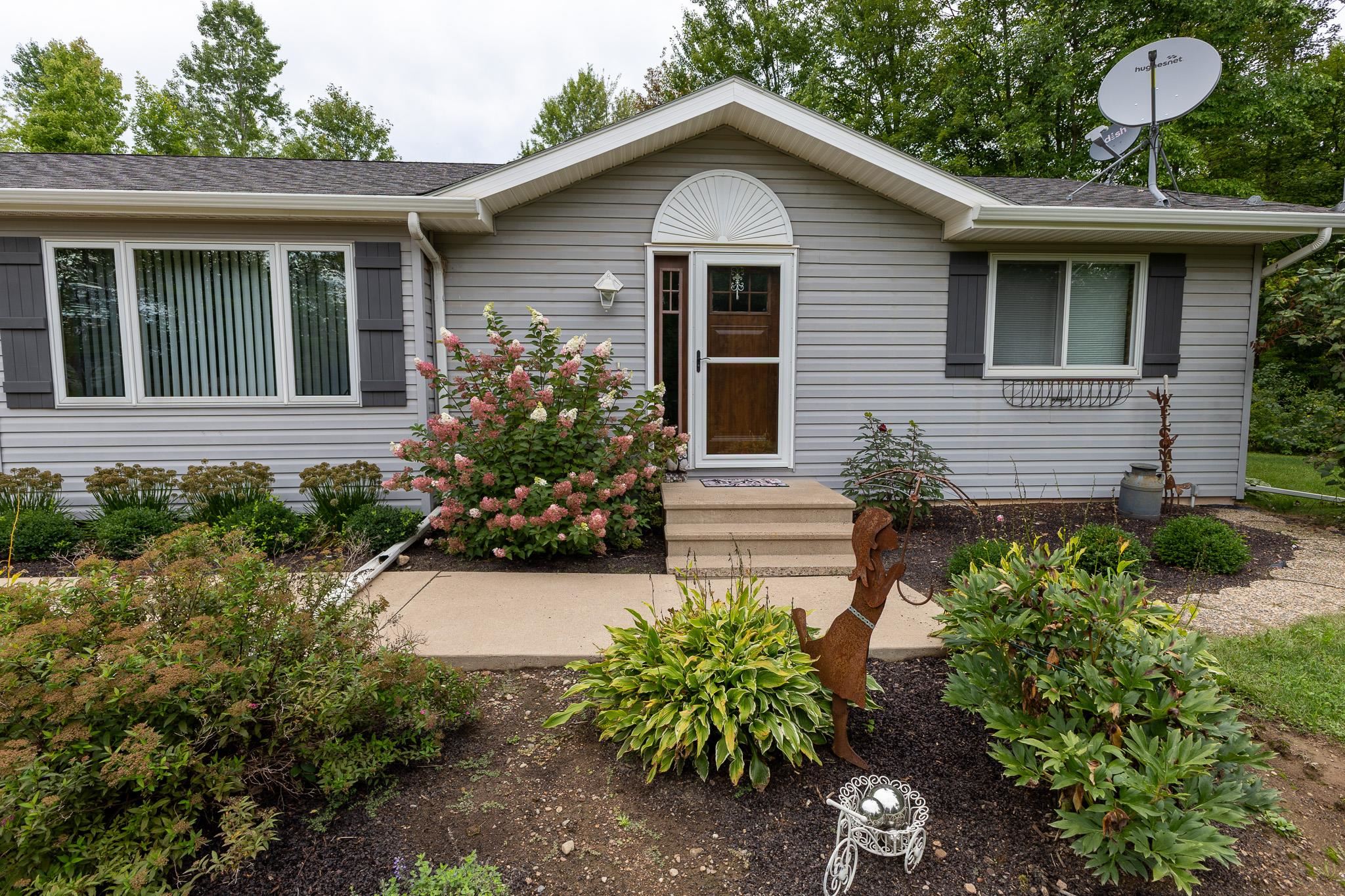 240396 Corlad Road Property Photo 5