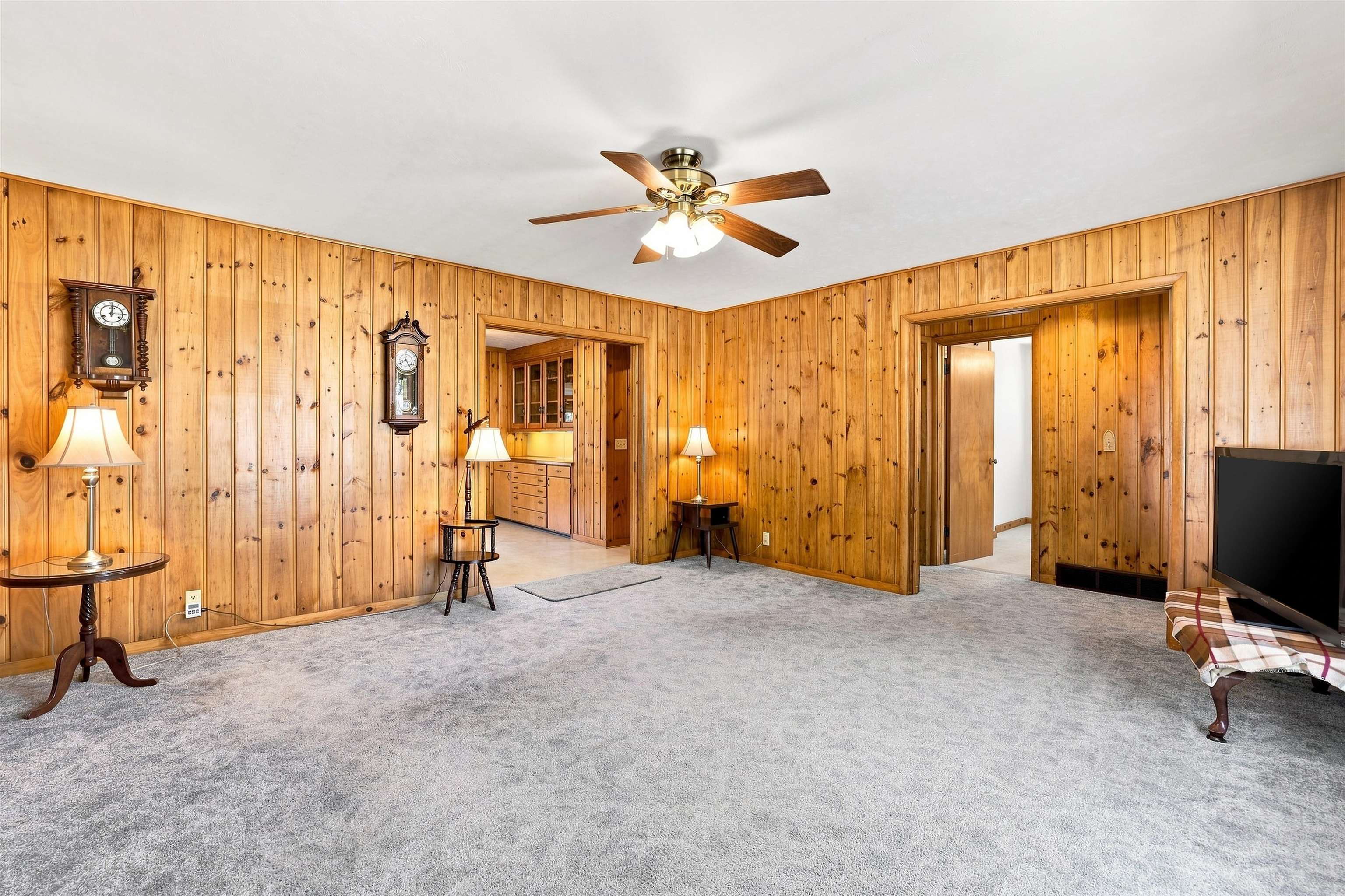 330 19th Street N Property Photo 8