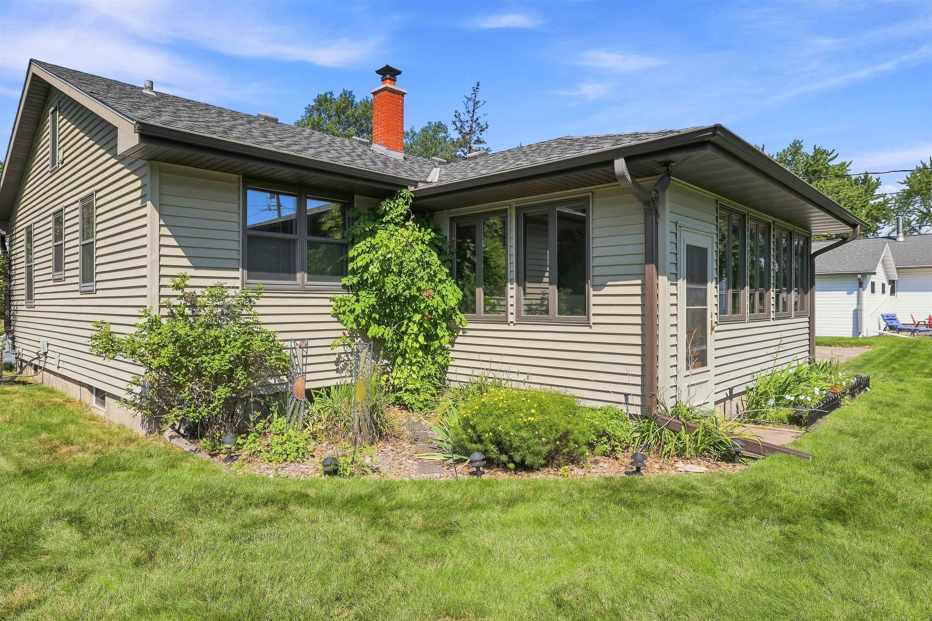 330 19th Street N Property Photo 34