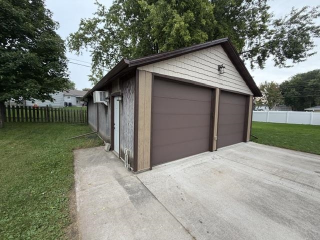 712 Cornelia Street Property Photo 33