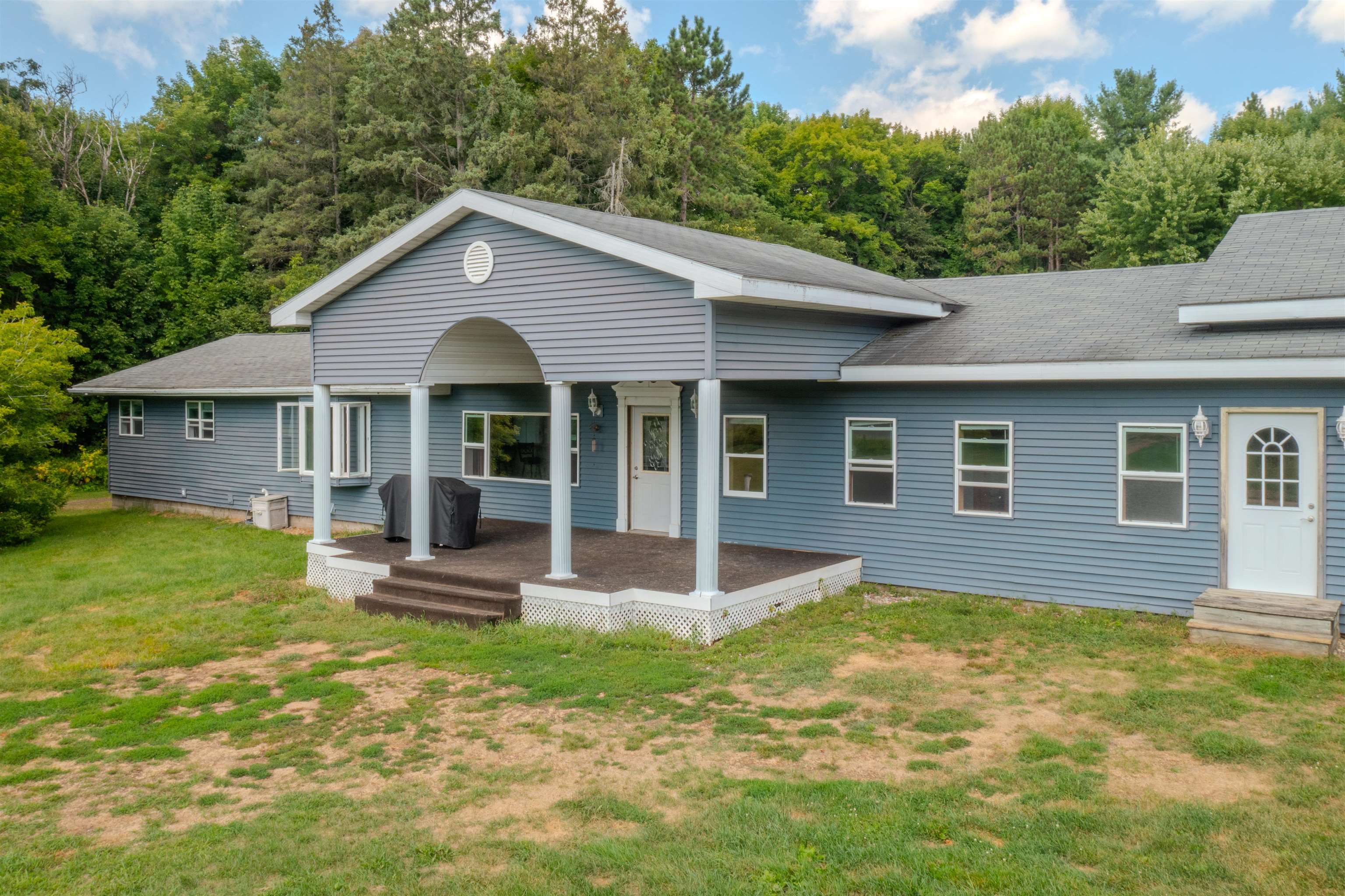 3500 Falcon Drive Property Photo 2