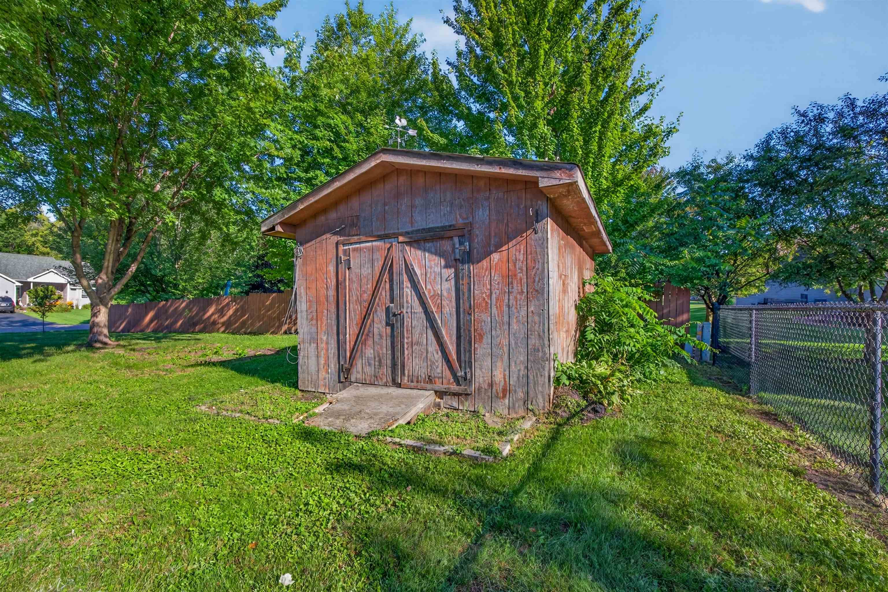 420 Mckinley Street Property Photo 44