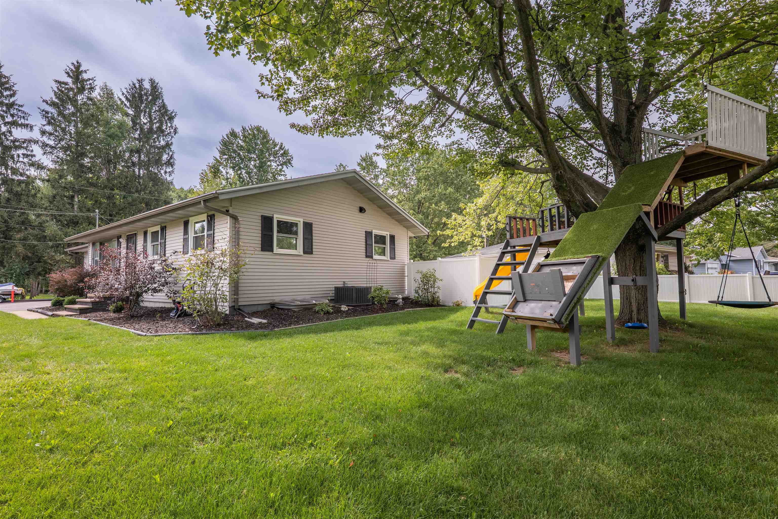 226968 Bob O Link Avenue Property Photo 6