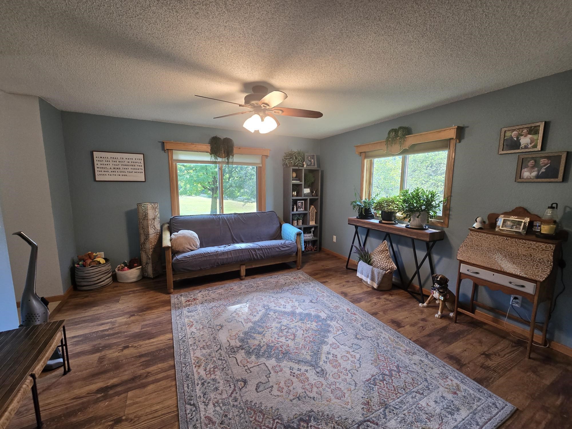 517 Regal Forest Trail Property Photo 11