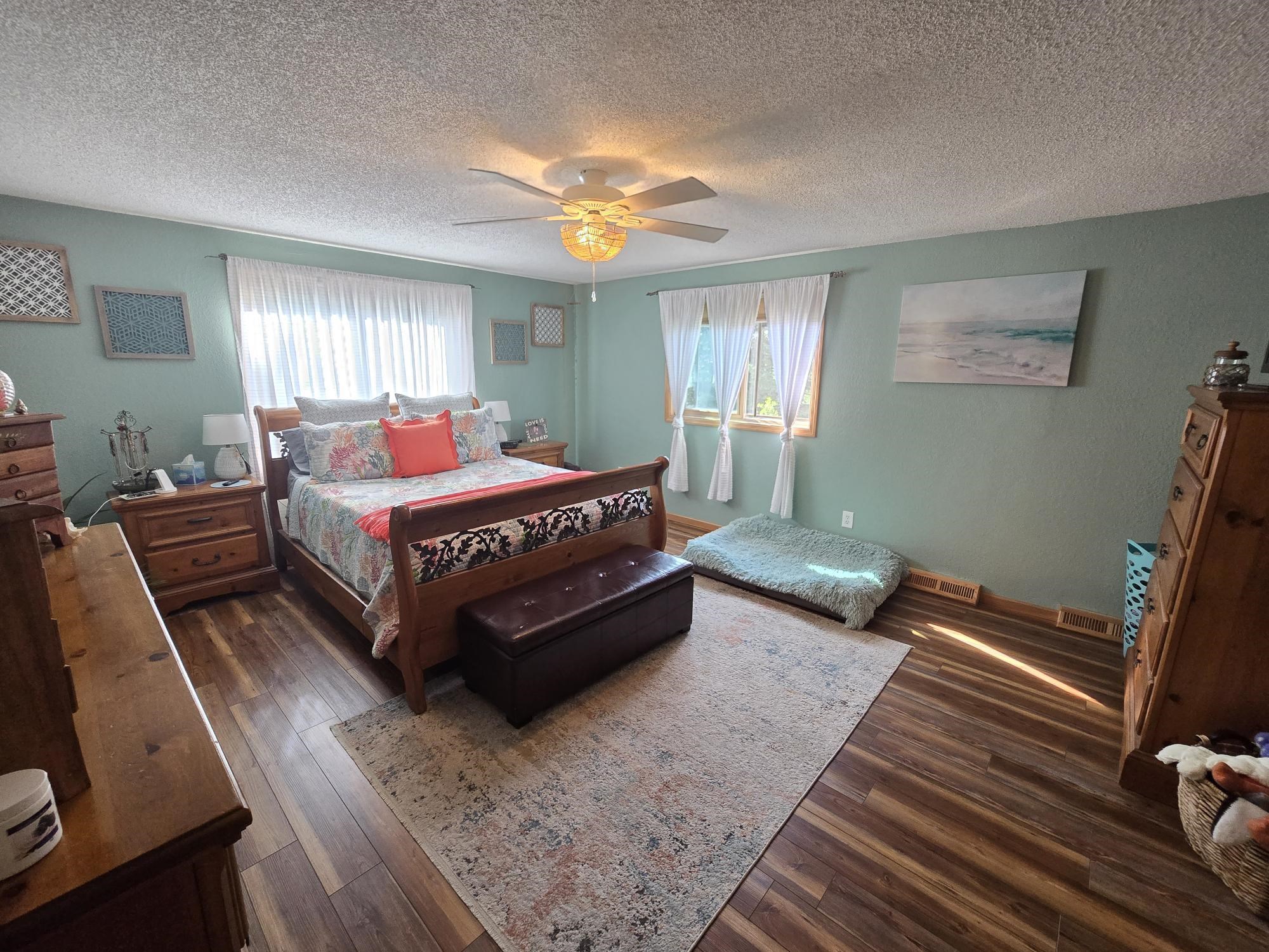 517 Regal Forest Trail Property Photo 22