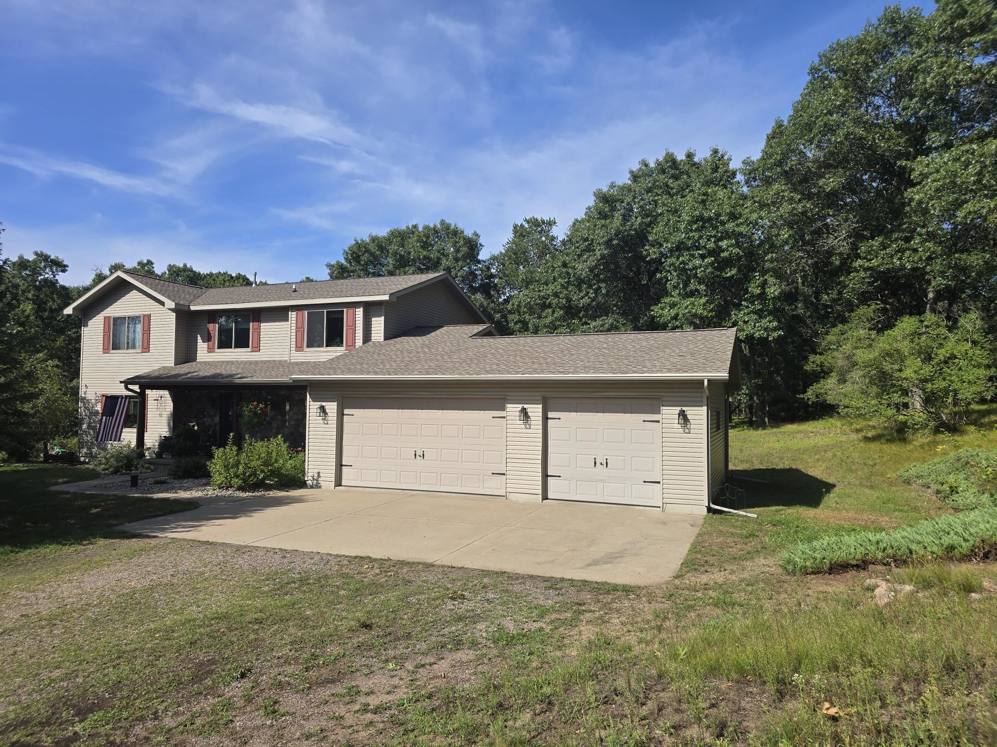 517 Regal Forest Trail Property Photo 33