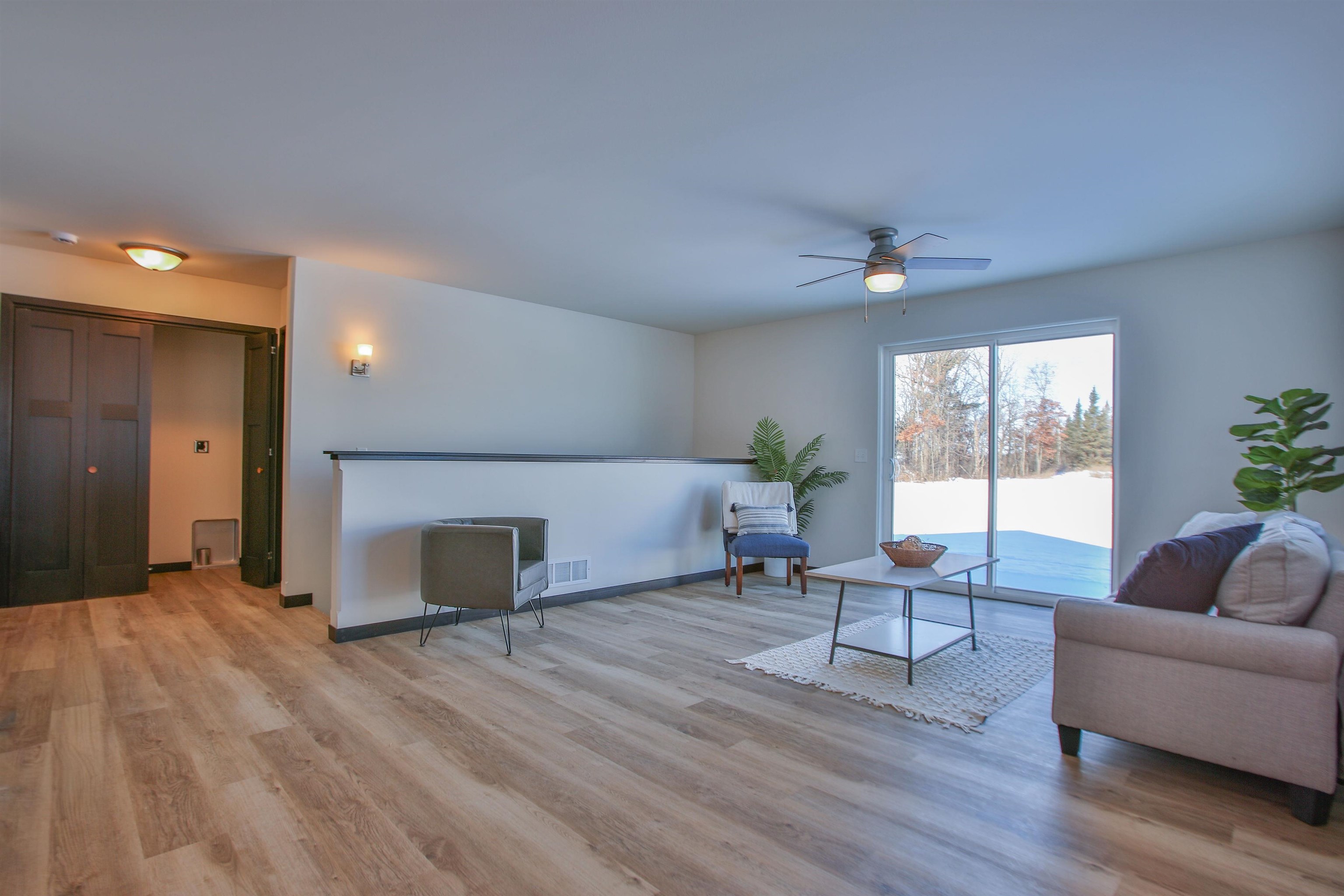 880 Morning Star Lane Property Photo 6