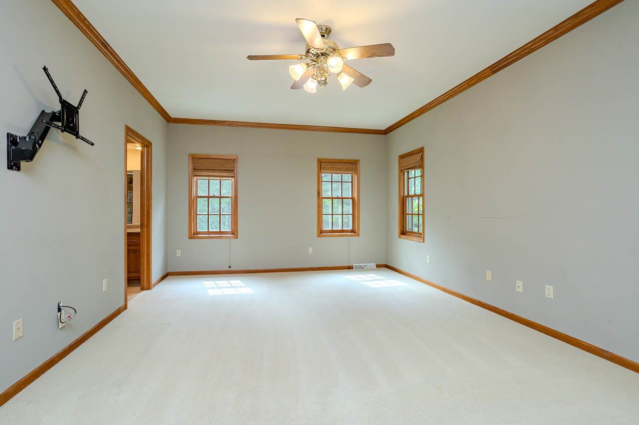 4029 Crestwood Drive Property Photo 31