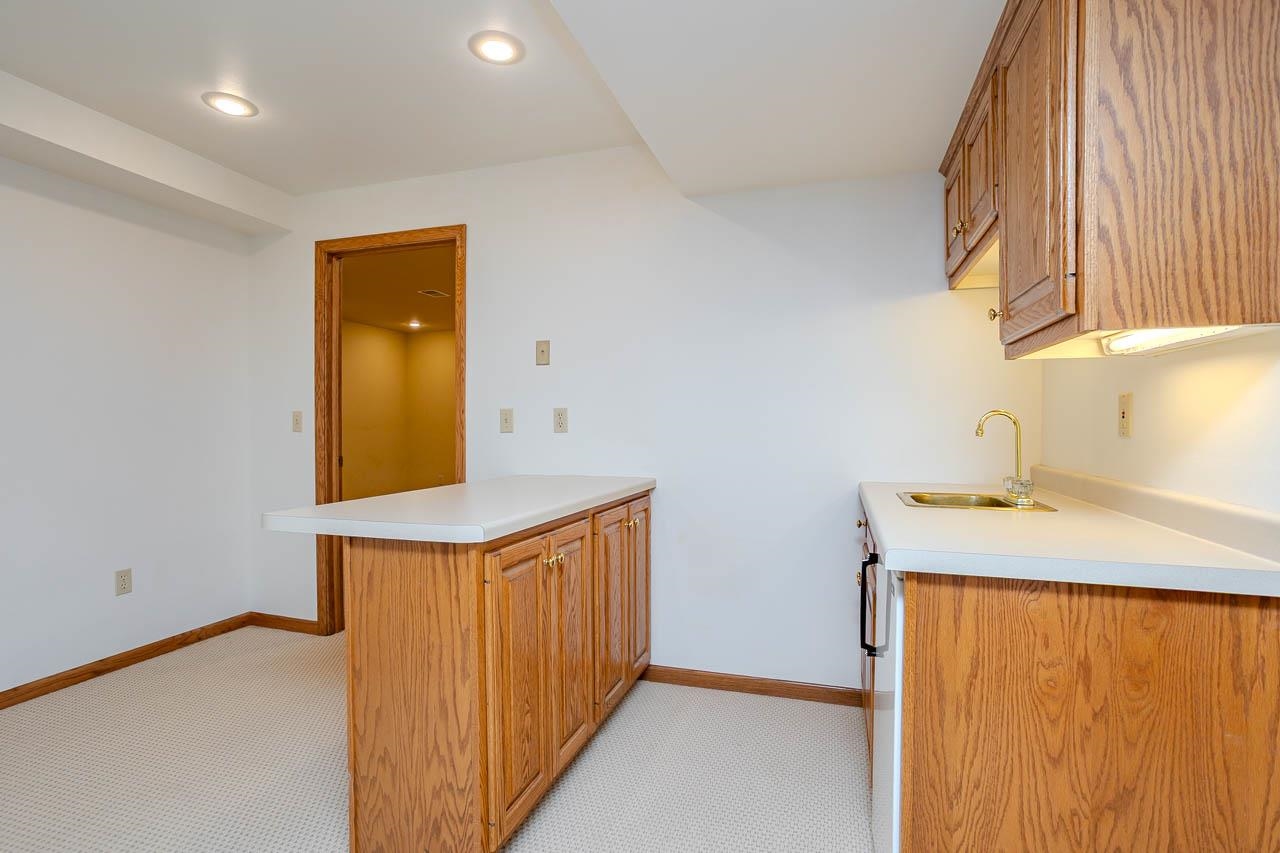 4029 Crestwood Drive Property Photo 48