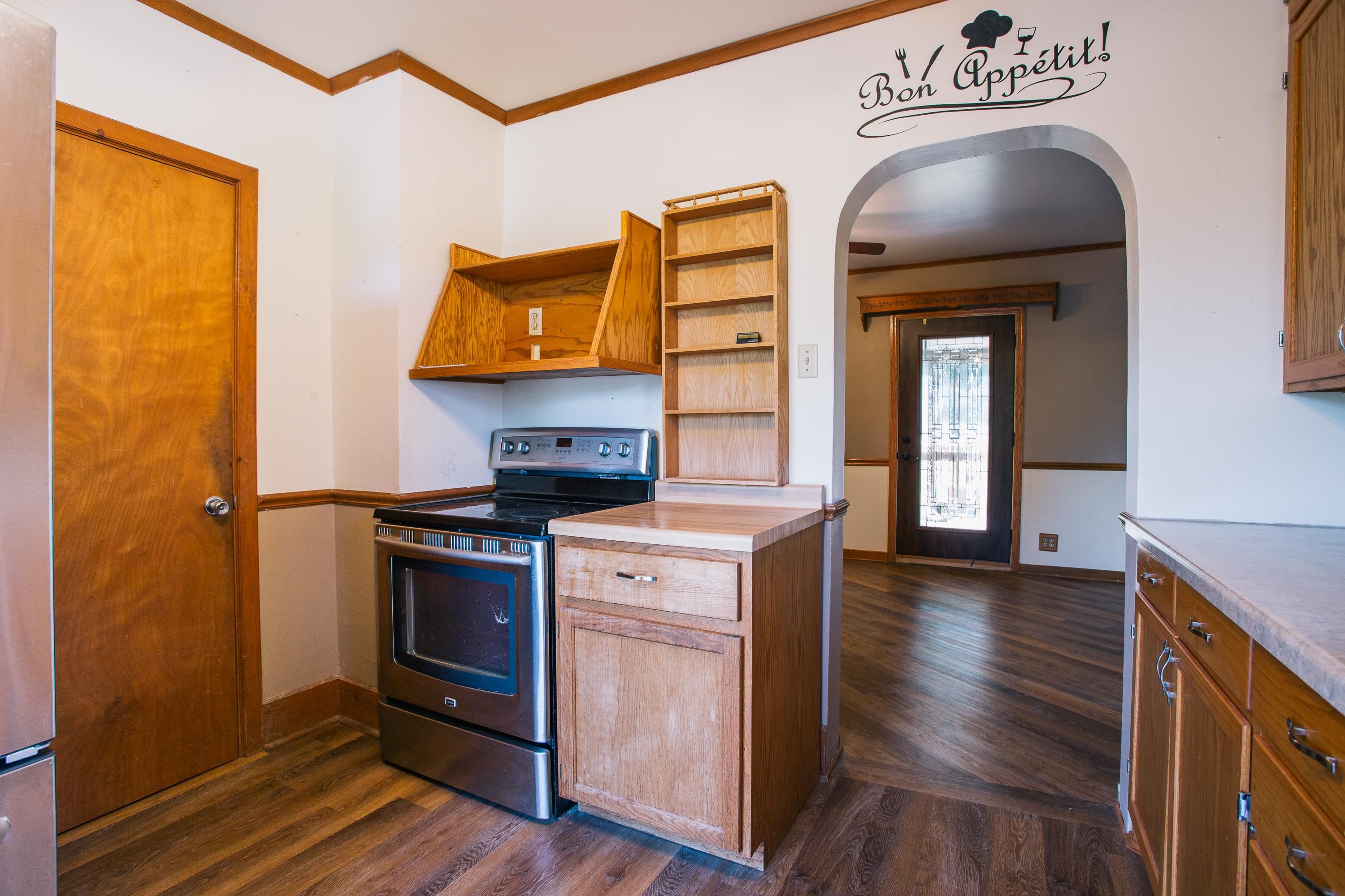 411 E 5th Street Property Photo 15