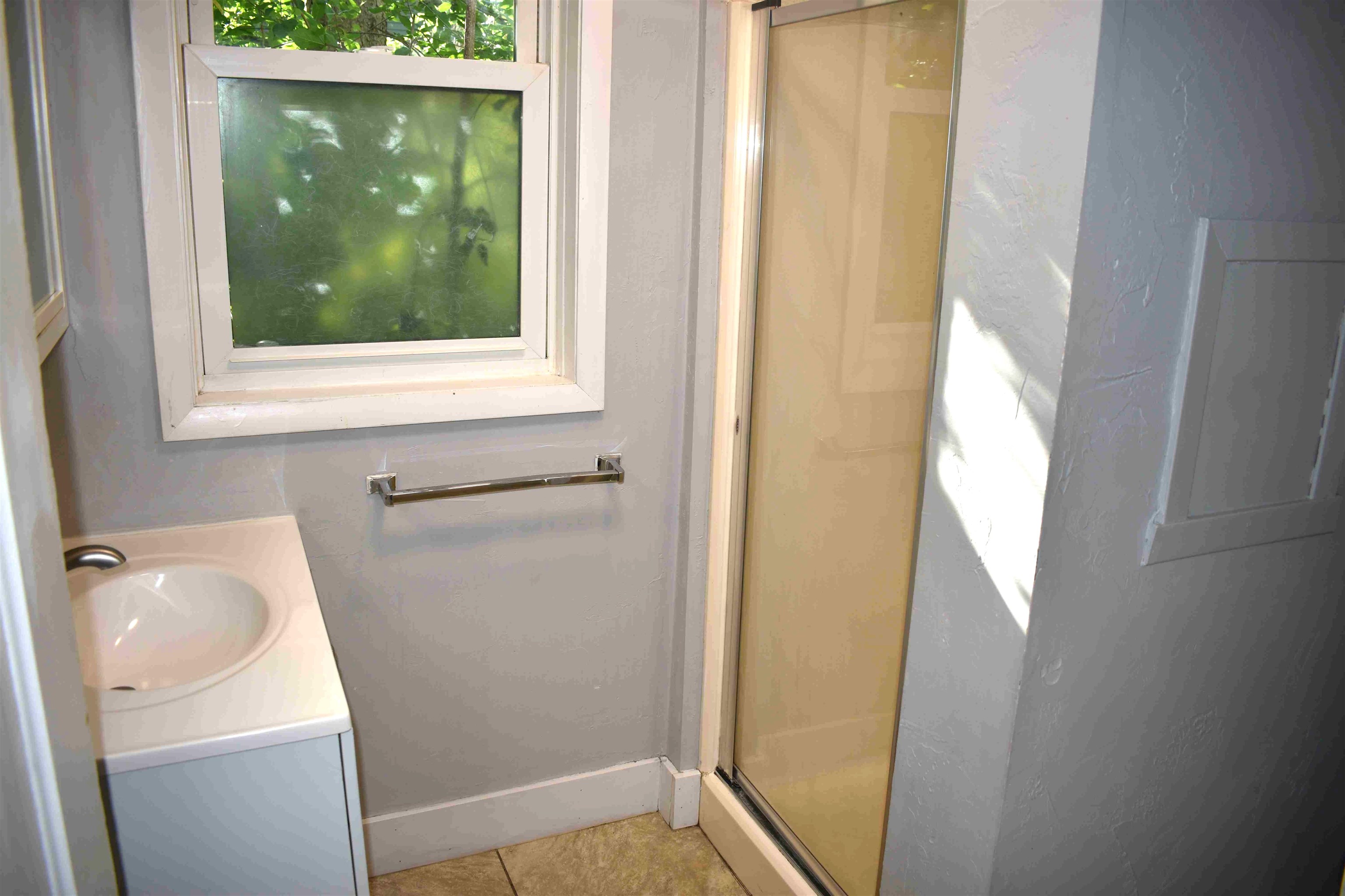 1640 College Avenue Property Photo 6