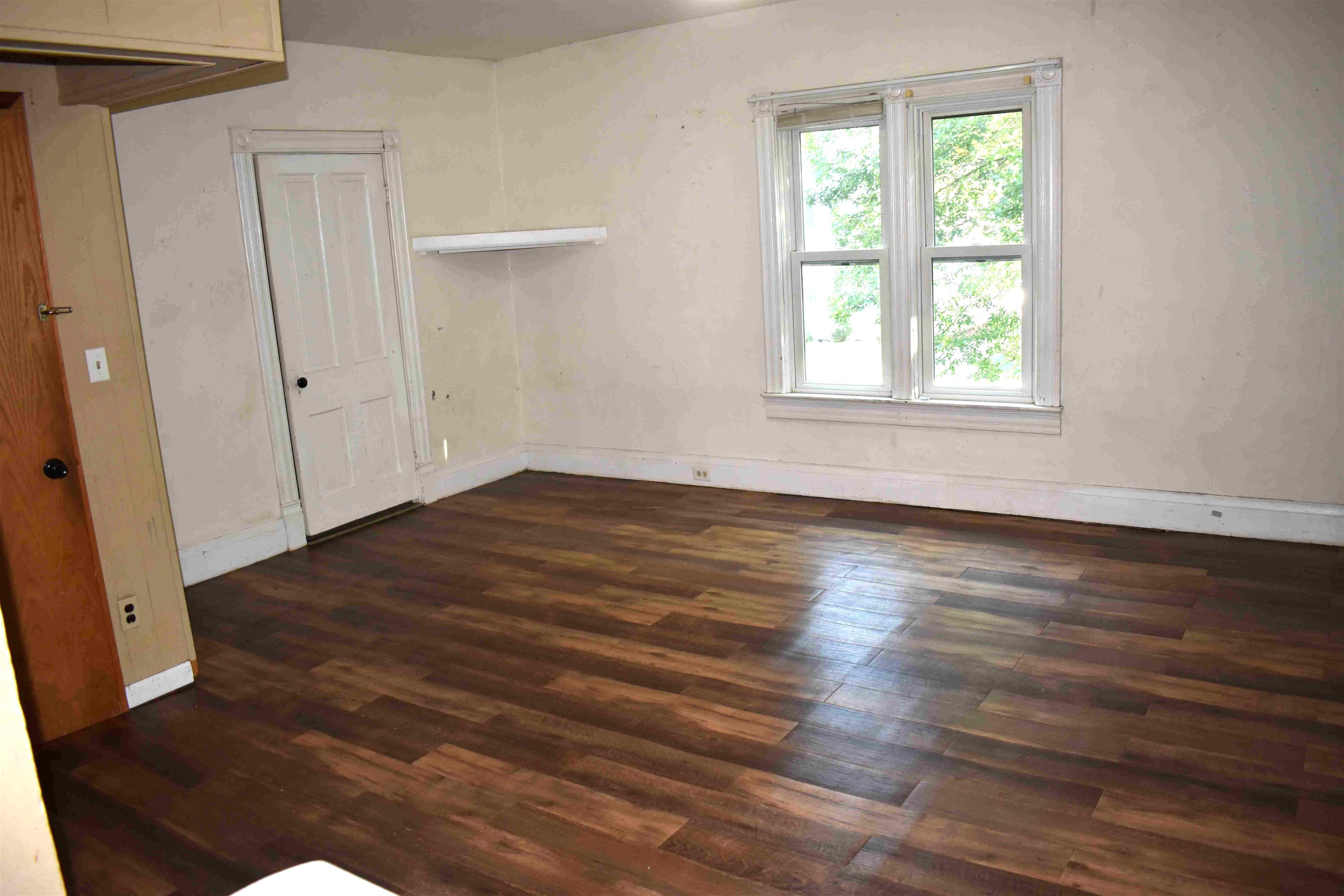 1640 College Avenue Property Photo 12