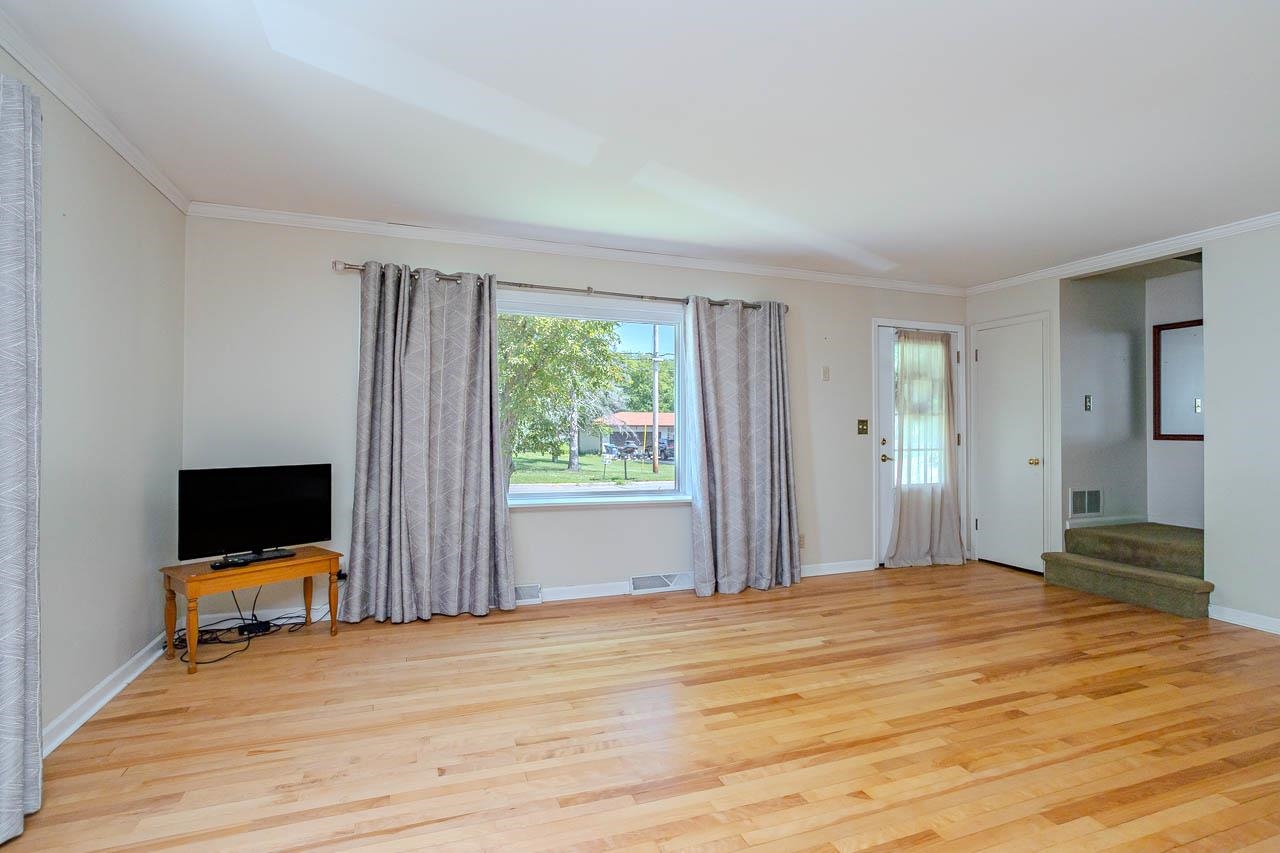 1111 Marquardt Road Property Photo 7