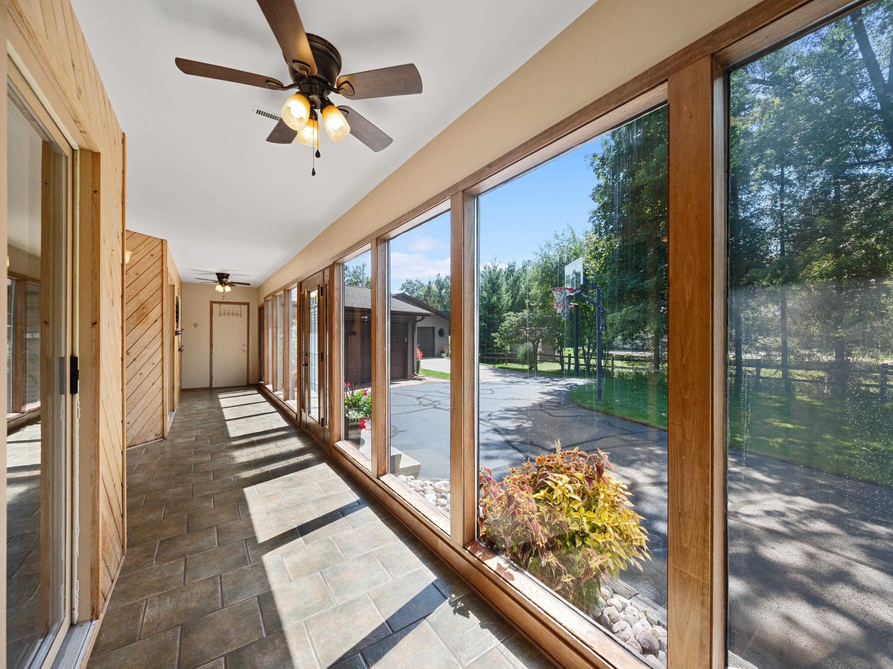 2040 Birch Drive Property Photo 4