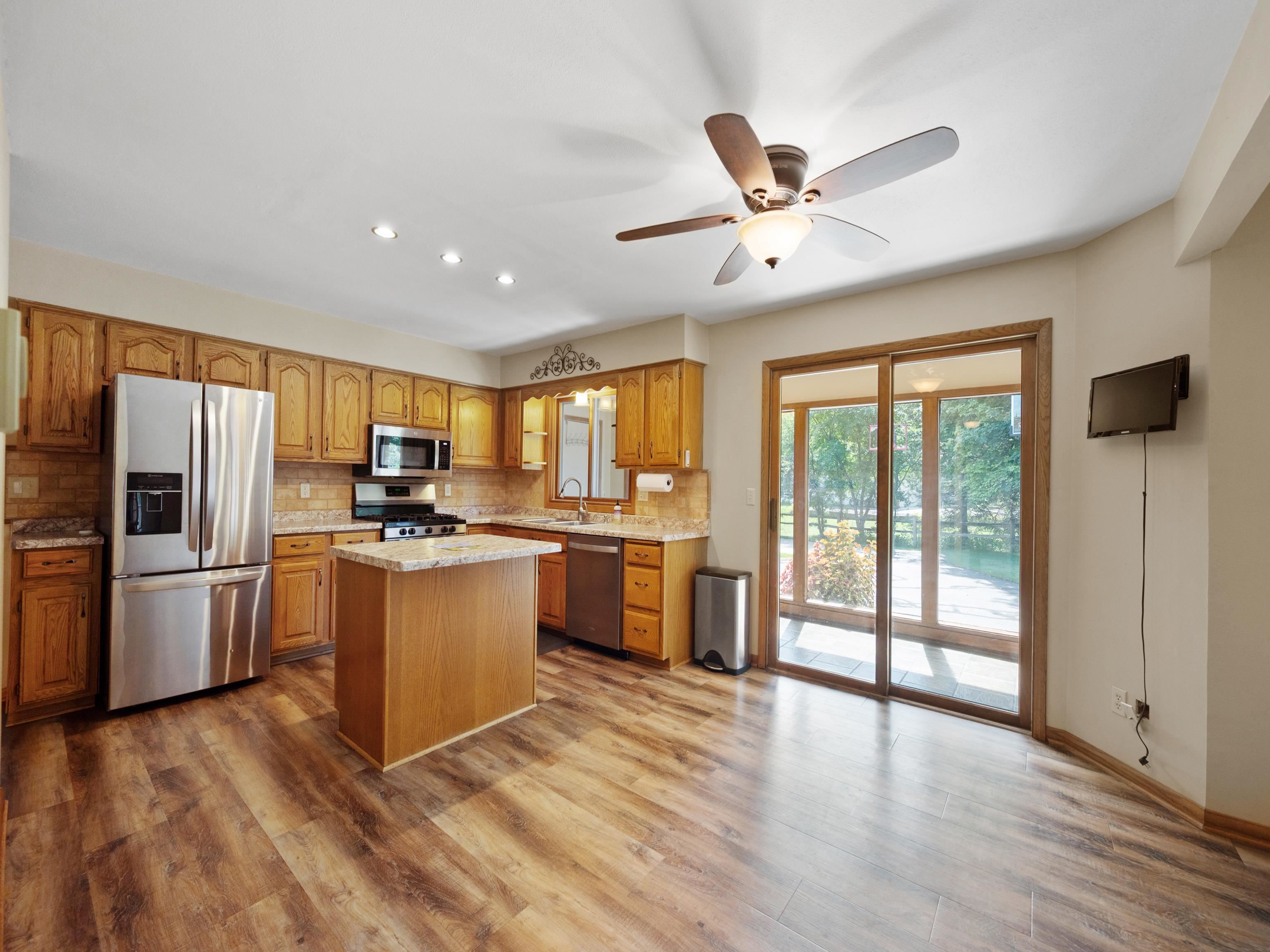 2040 Birch Drive Property Photo 8
