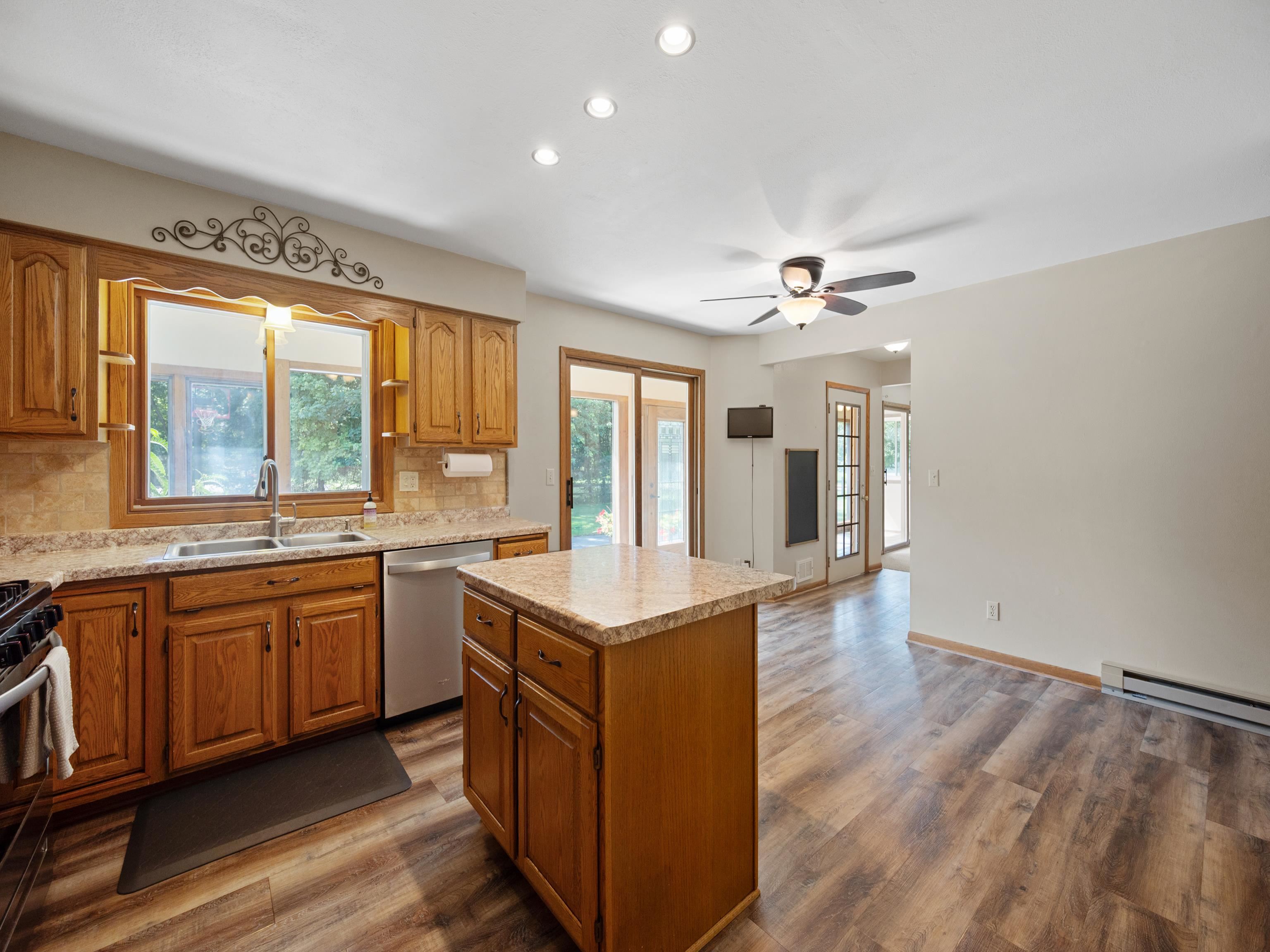 2040 Birch Drive Property Photo 10