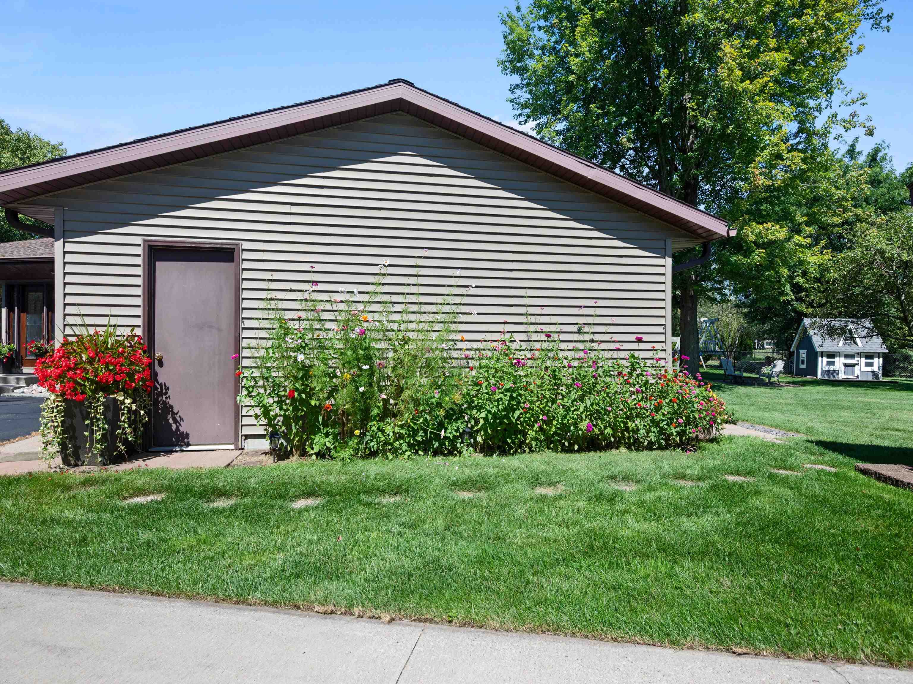 2040 Birch Drive Property Photo 42
