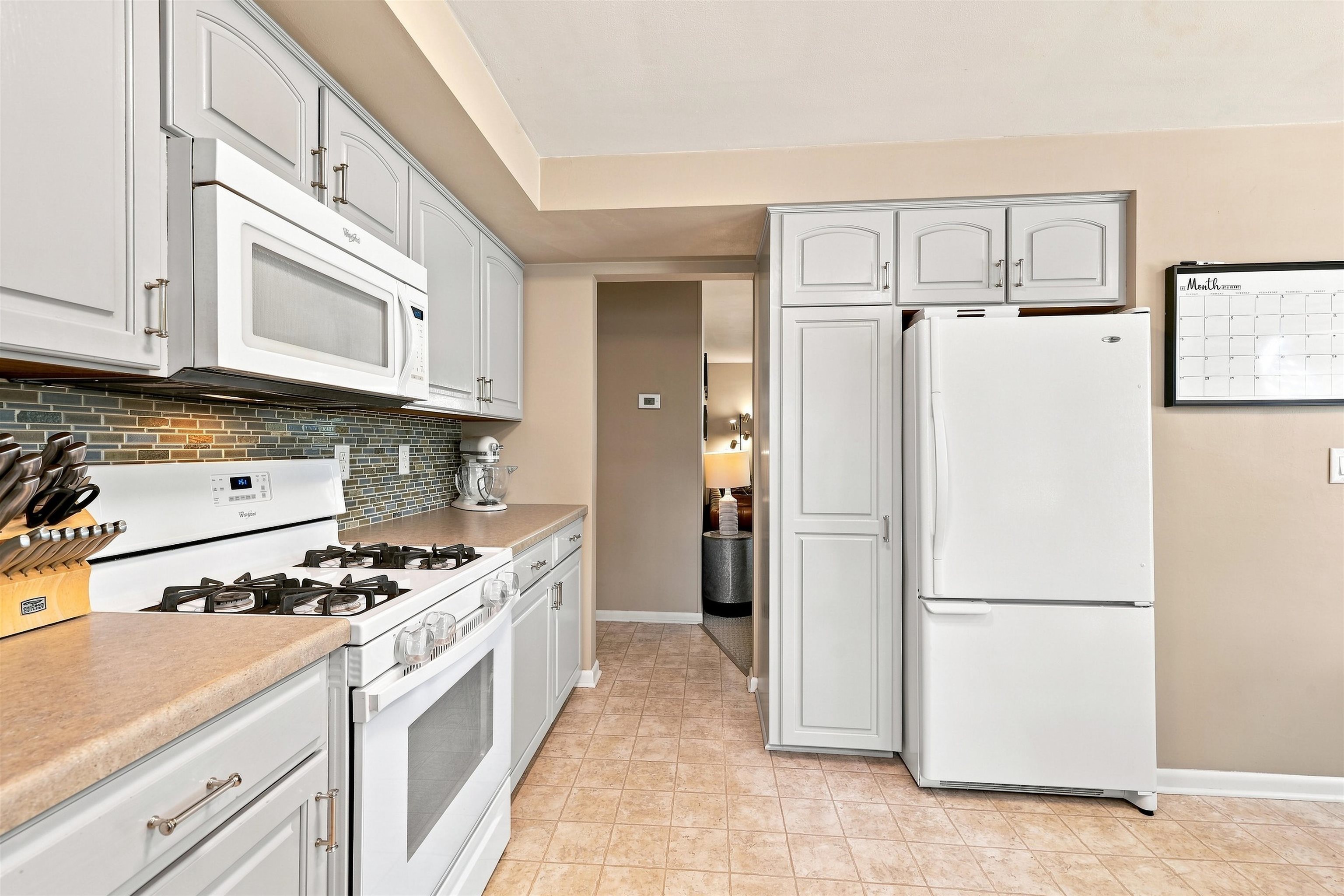 716 Soo Marie Avenue Property Photo 12