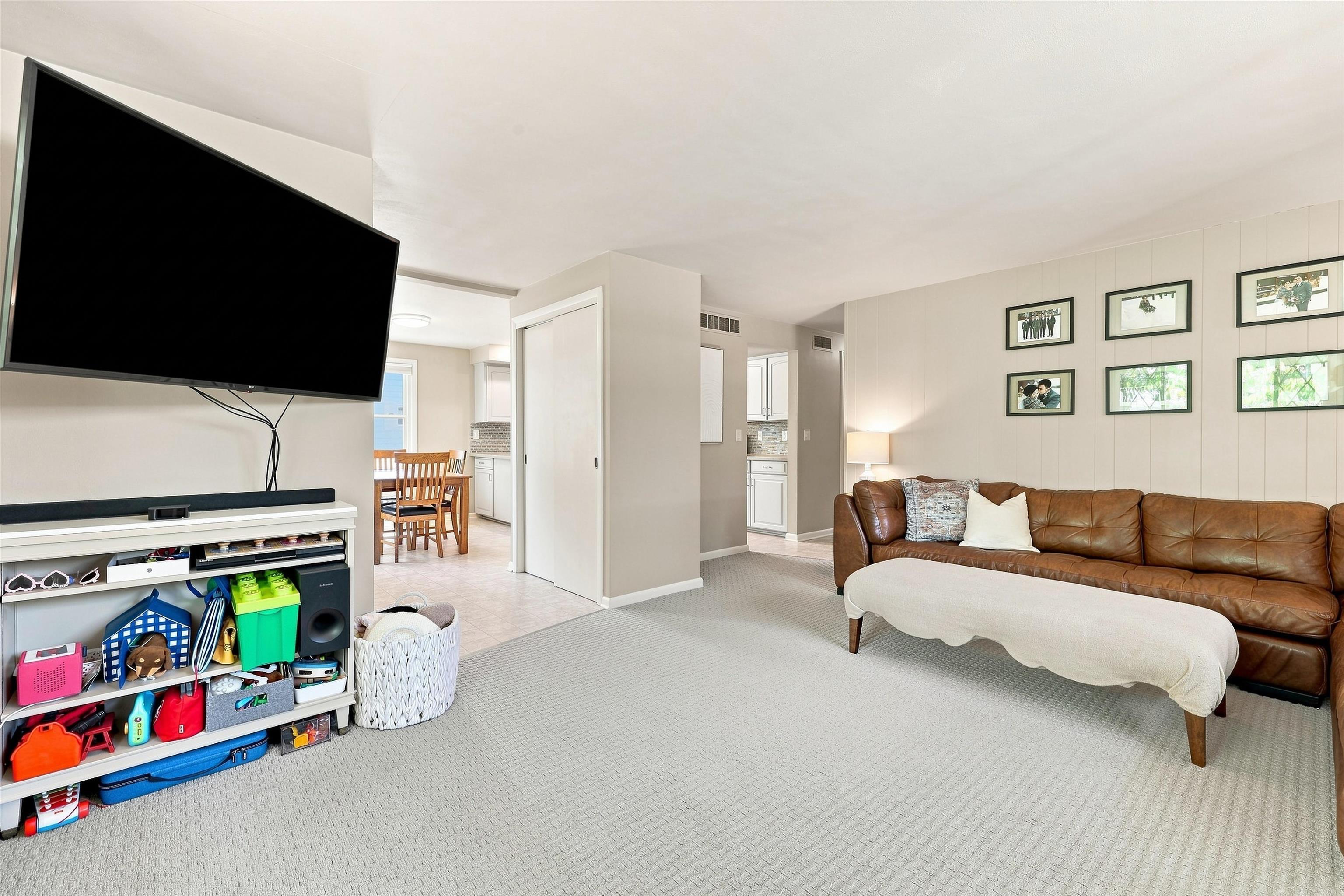 716 Soo Marie Avenue Property Photo 17