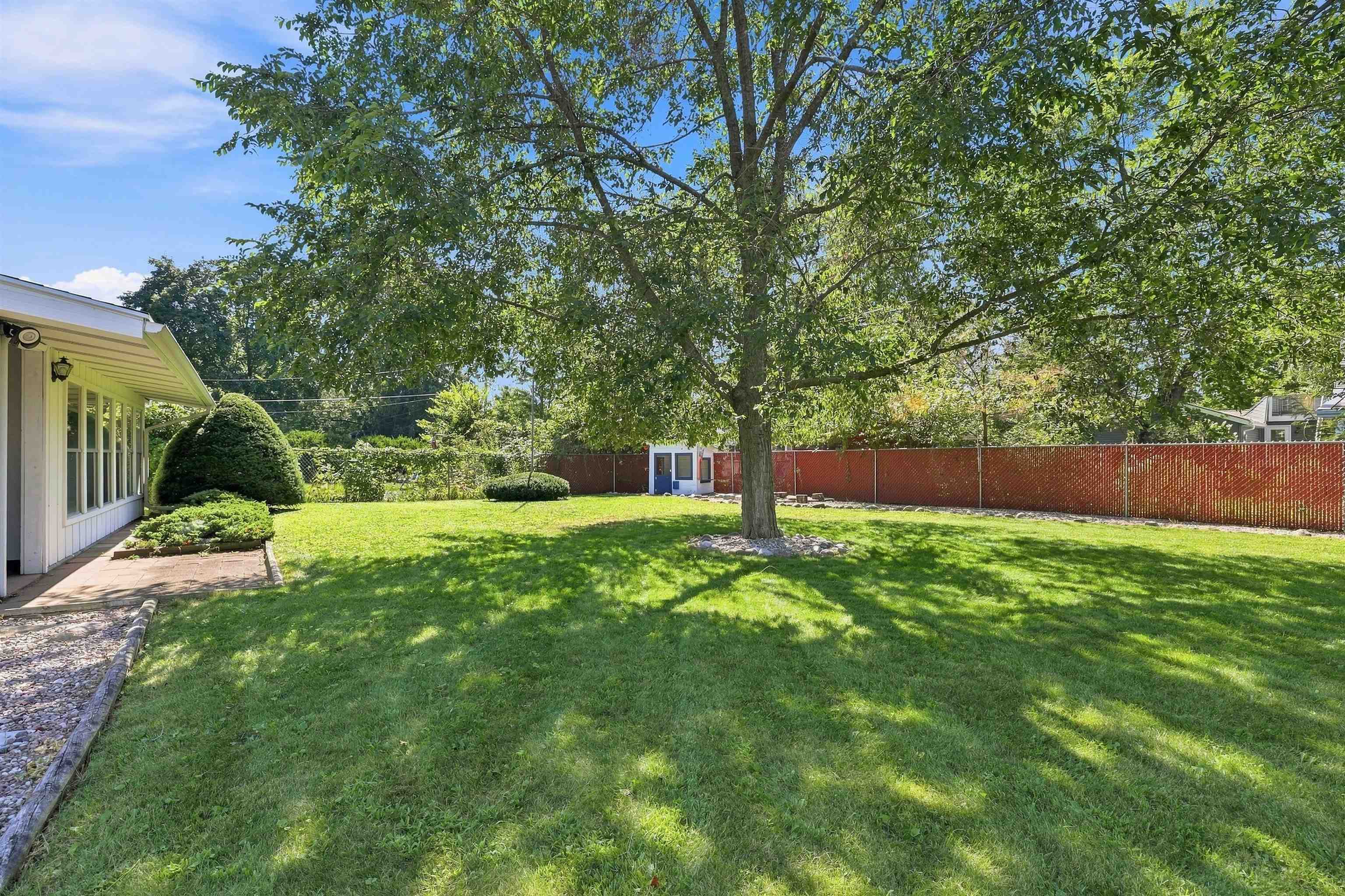 716 Soo Marie Avenue Property Photo 43