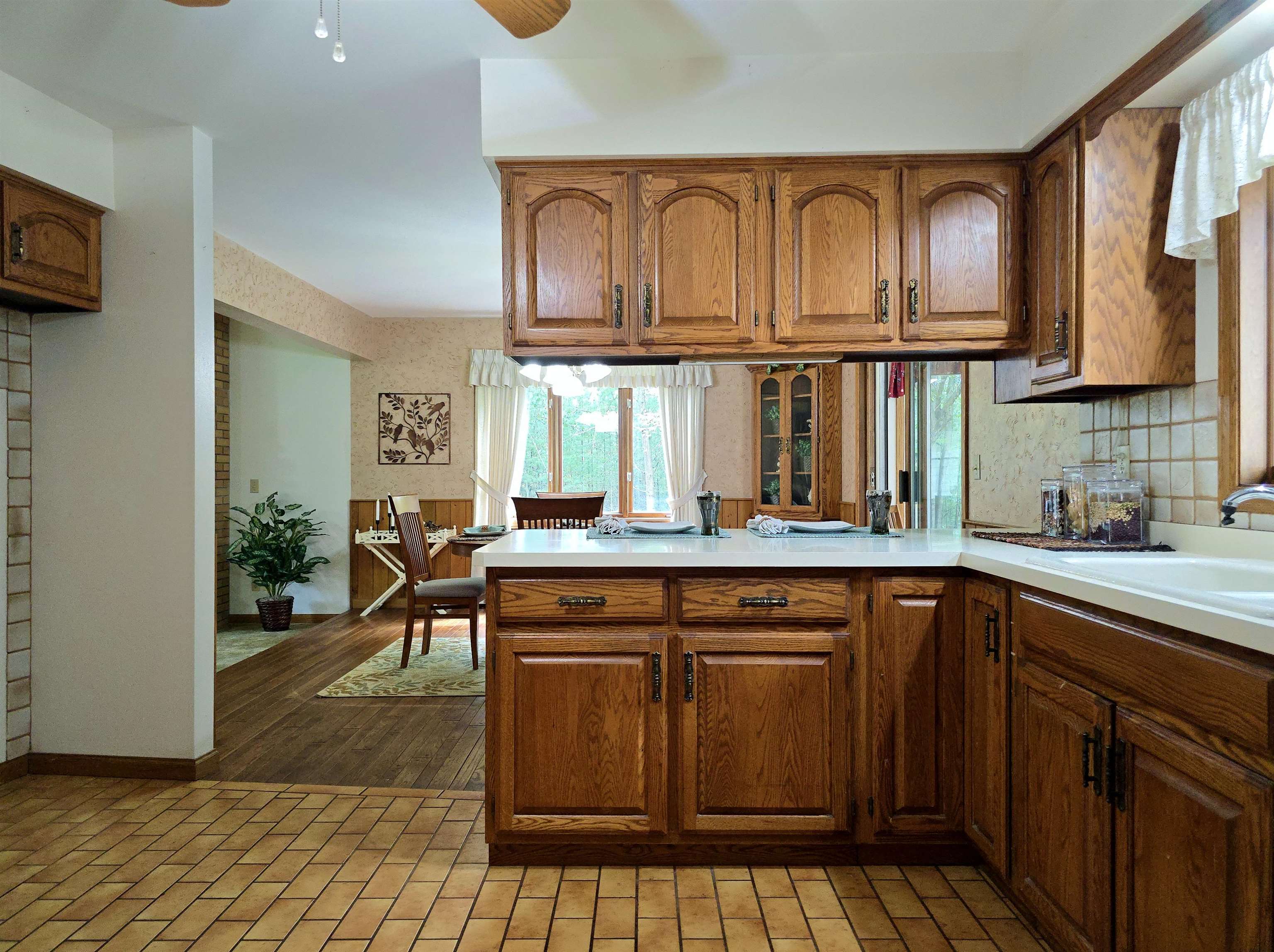 4470 Coolidge Avenue Property Photo 12