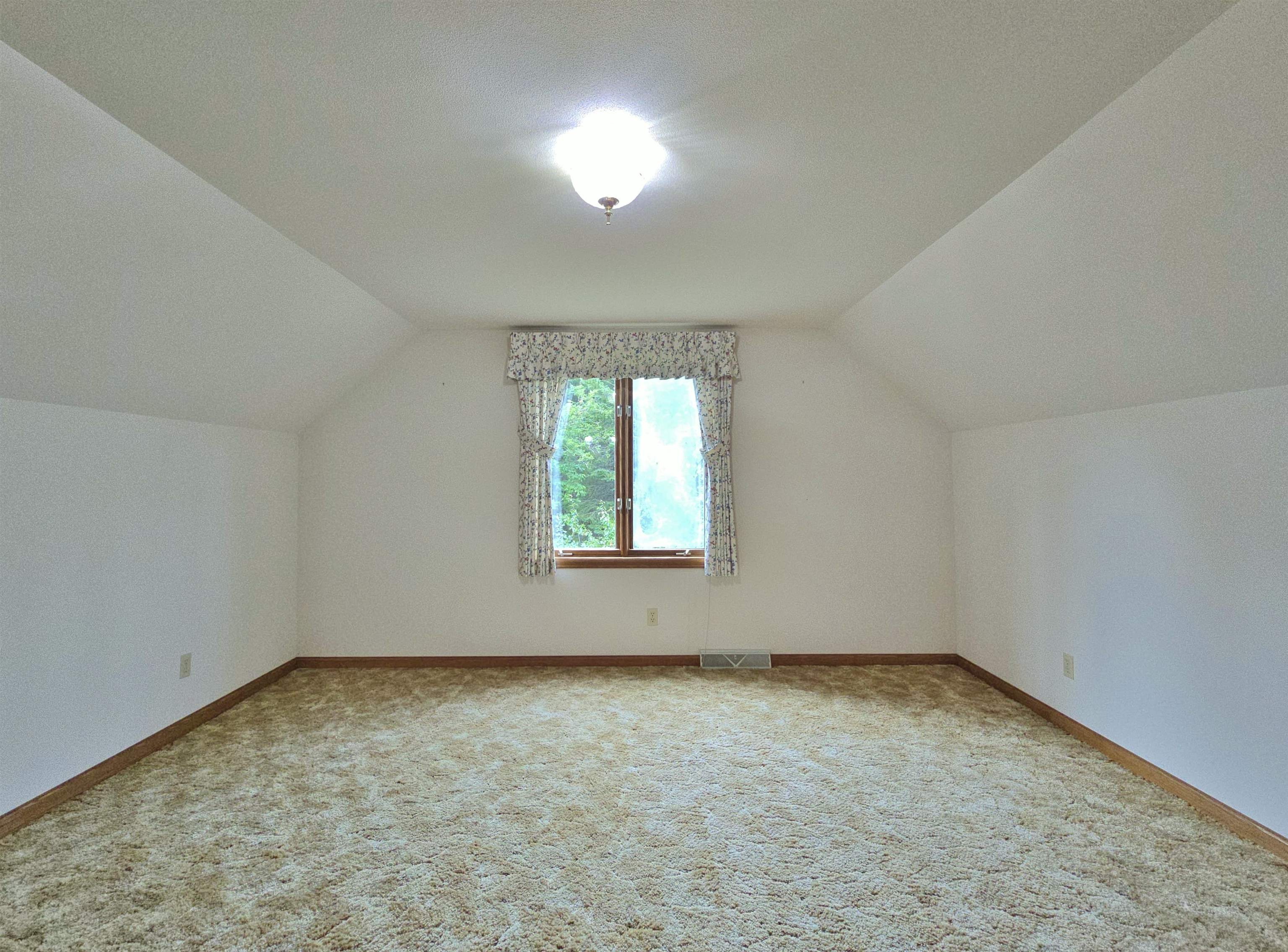 4470 Coolidge Avenue Property Photo 19