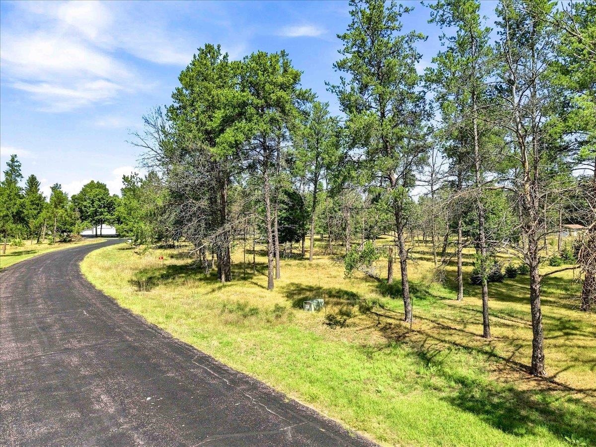 314 York Court Property Photo 3