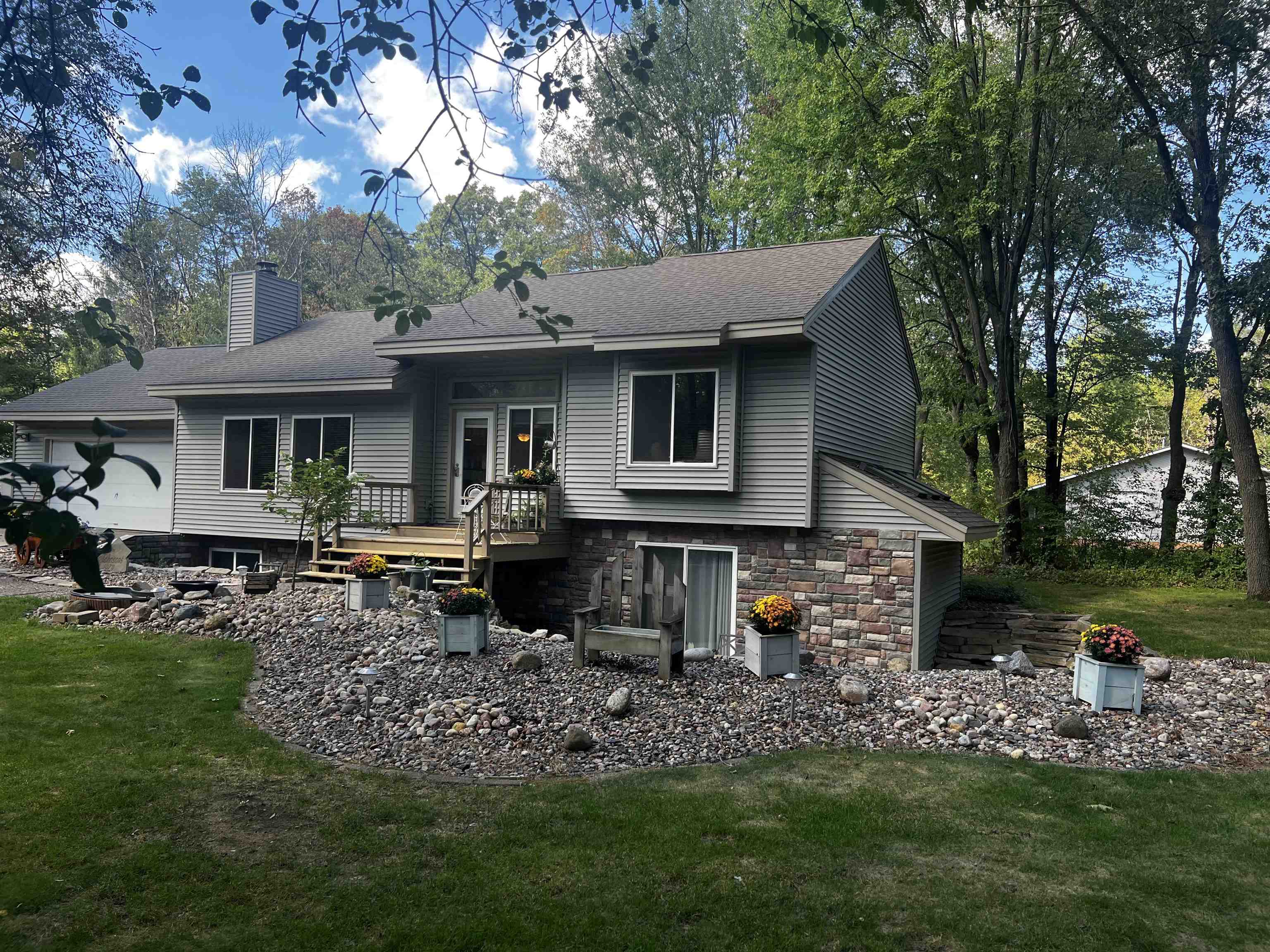 1078 Blueberry Lane Property Photo 1