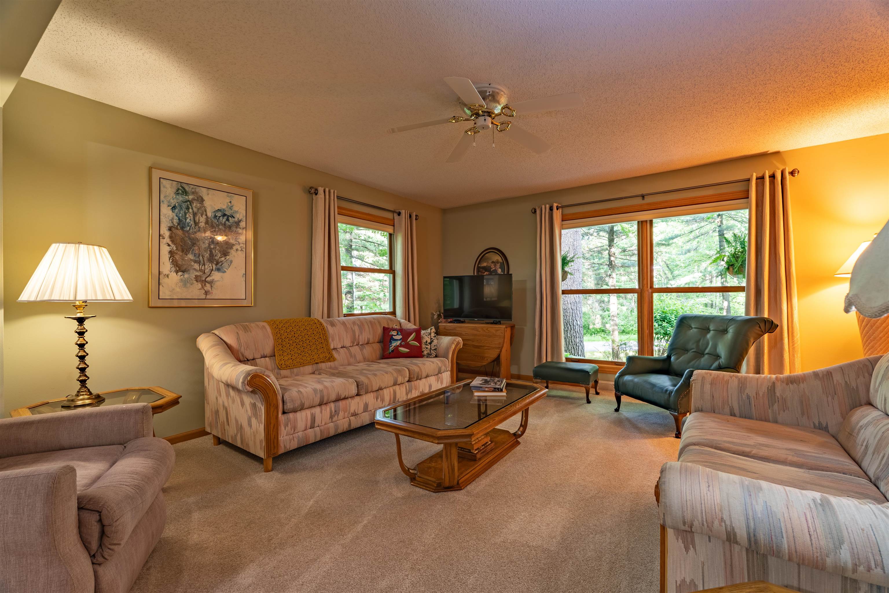202612 Dubay Drive Property Photo 17