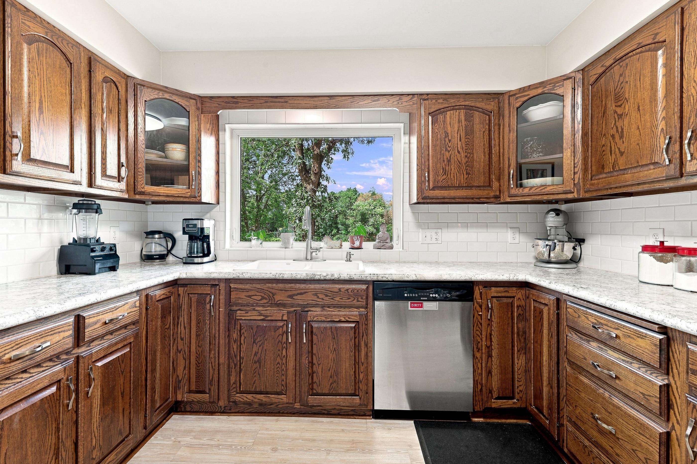 2710 Springville Drive Property Photo 14