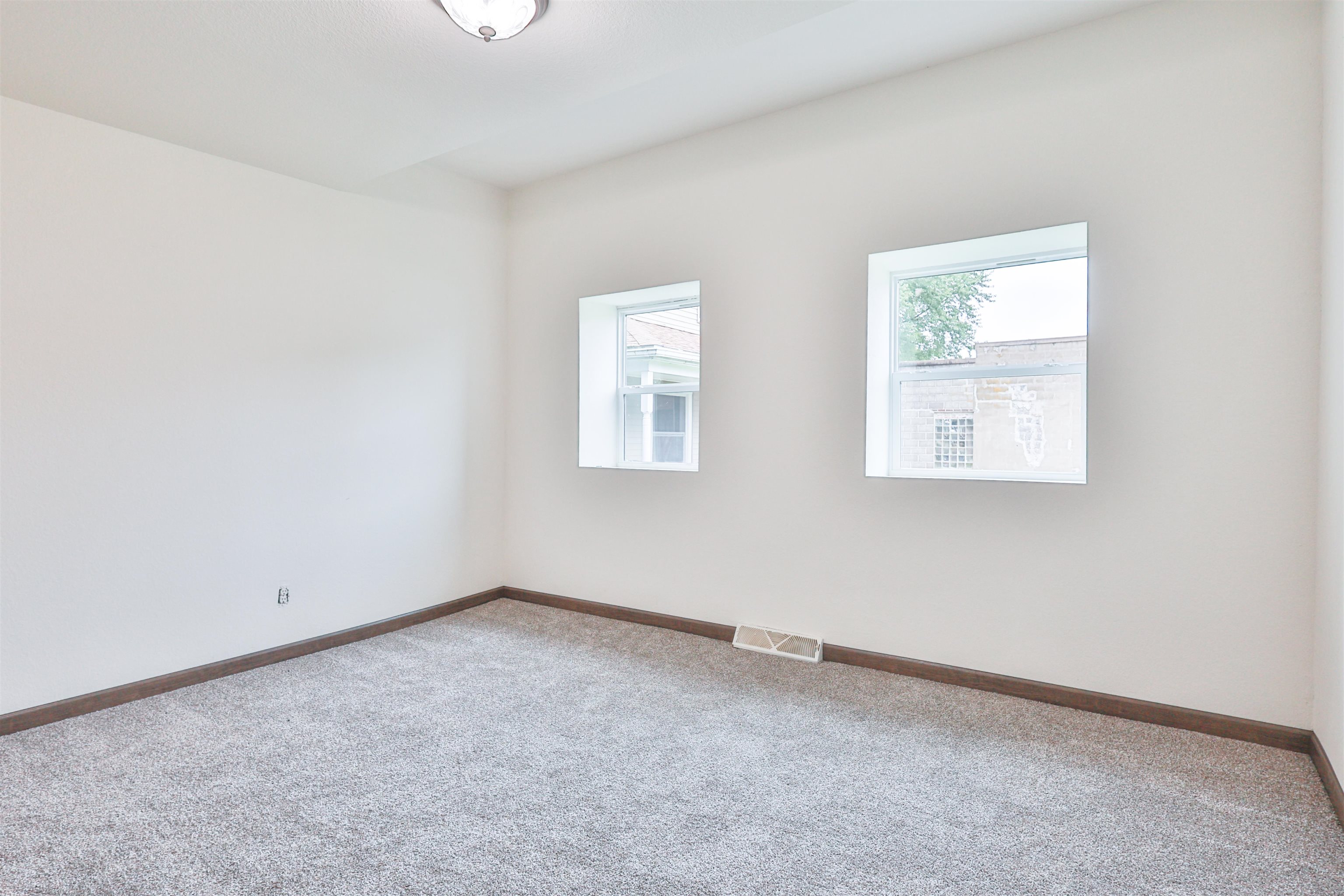 232625 County Road E Property Photo 10