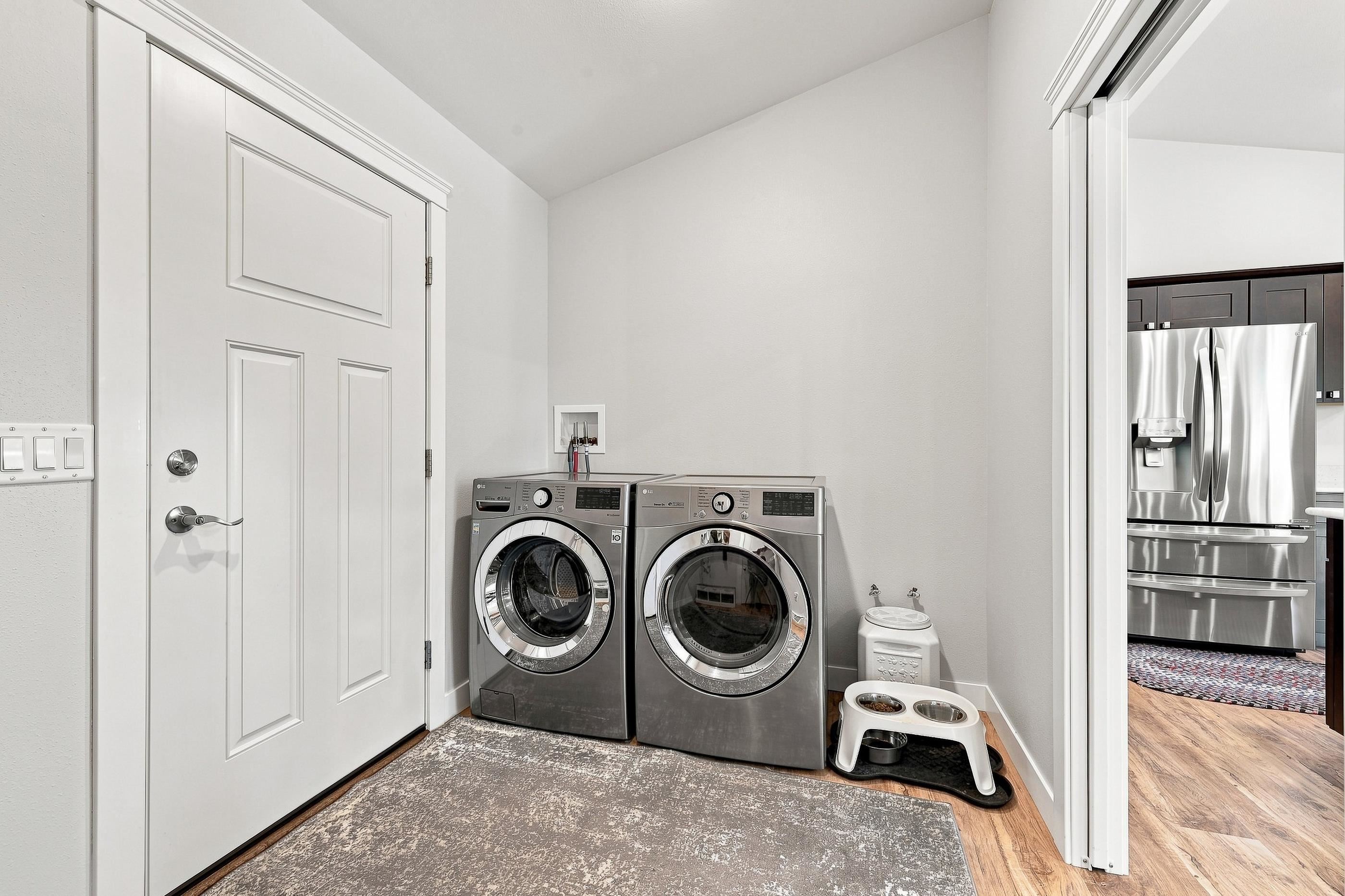 200606 Dubay Drive Property Photo 14
