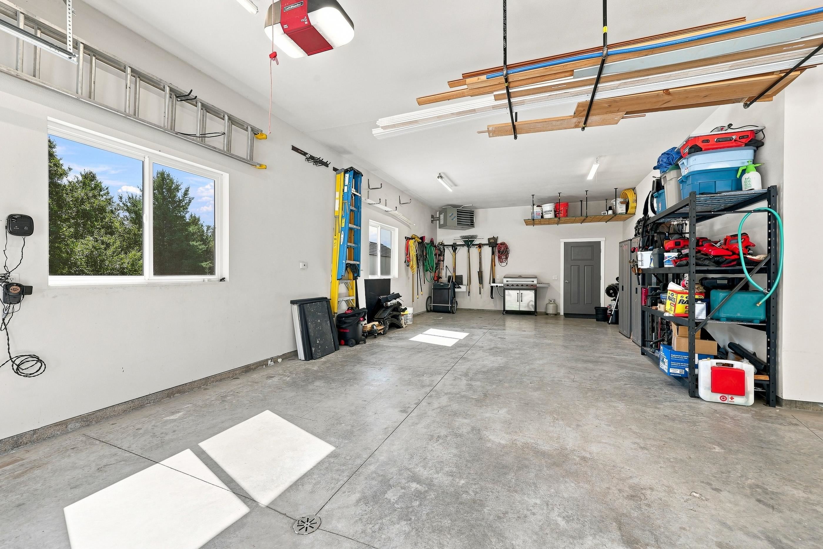 200606 Dubay Drive Property Photo 35