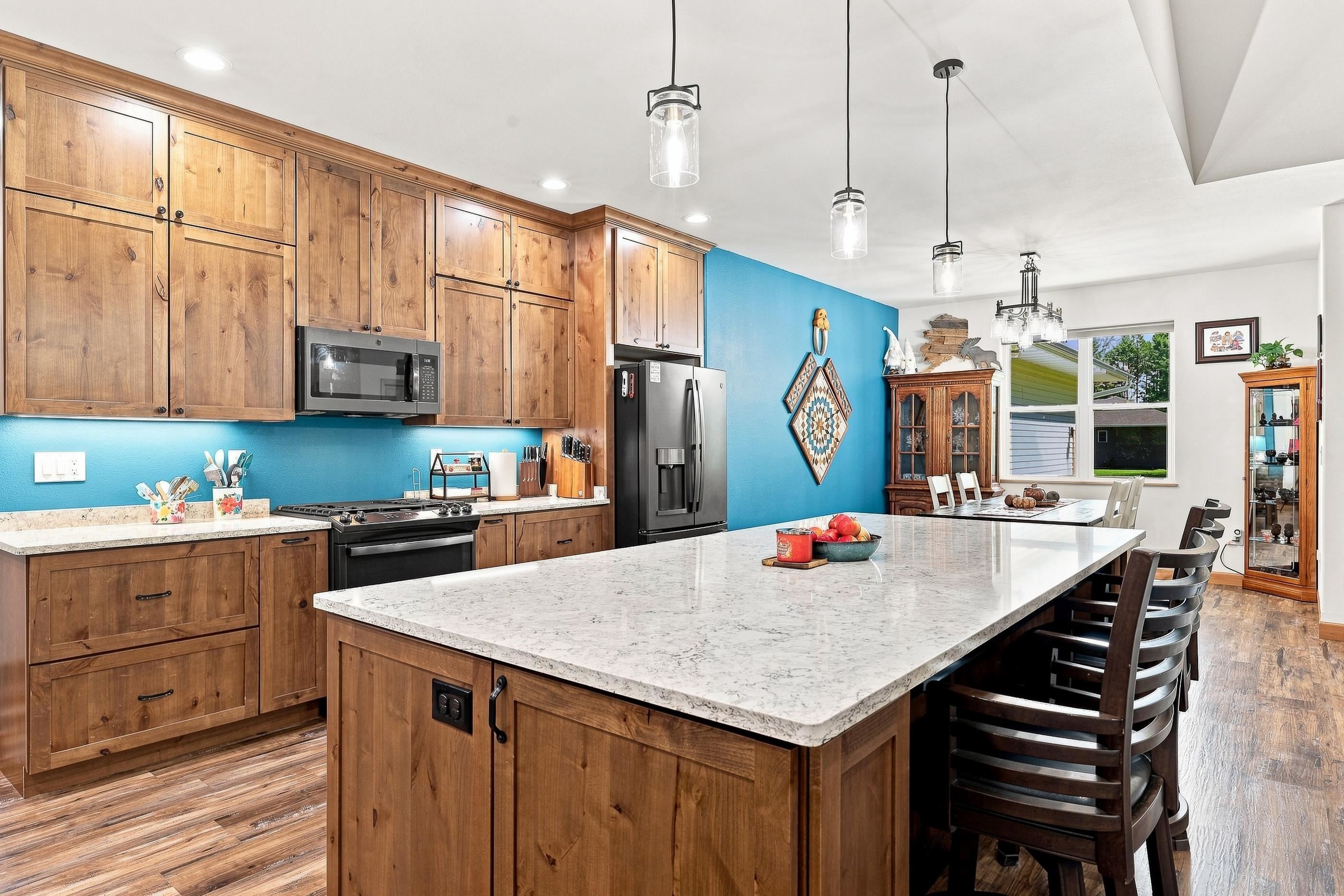 4910 Pinecone Court Property Photo 16