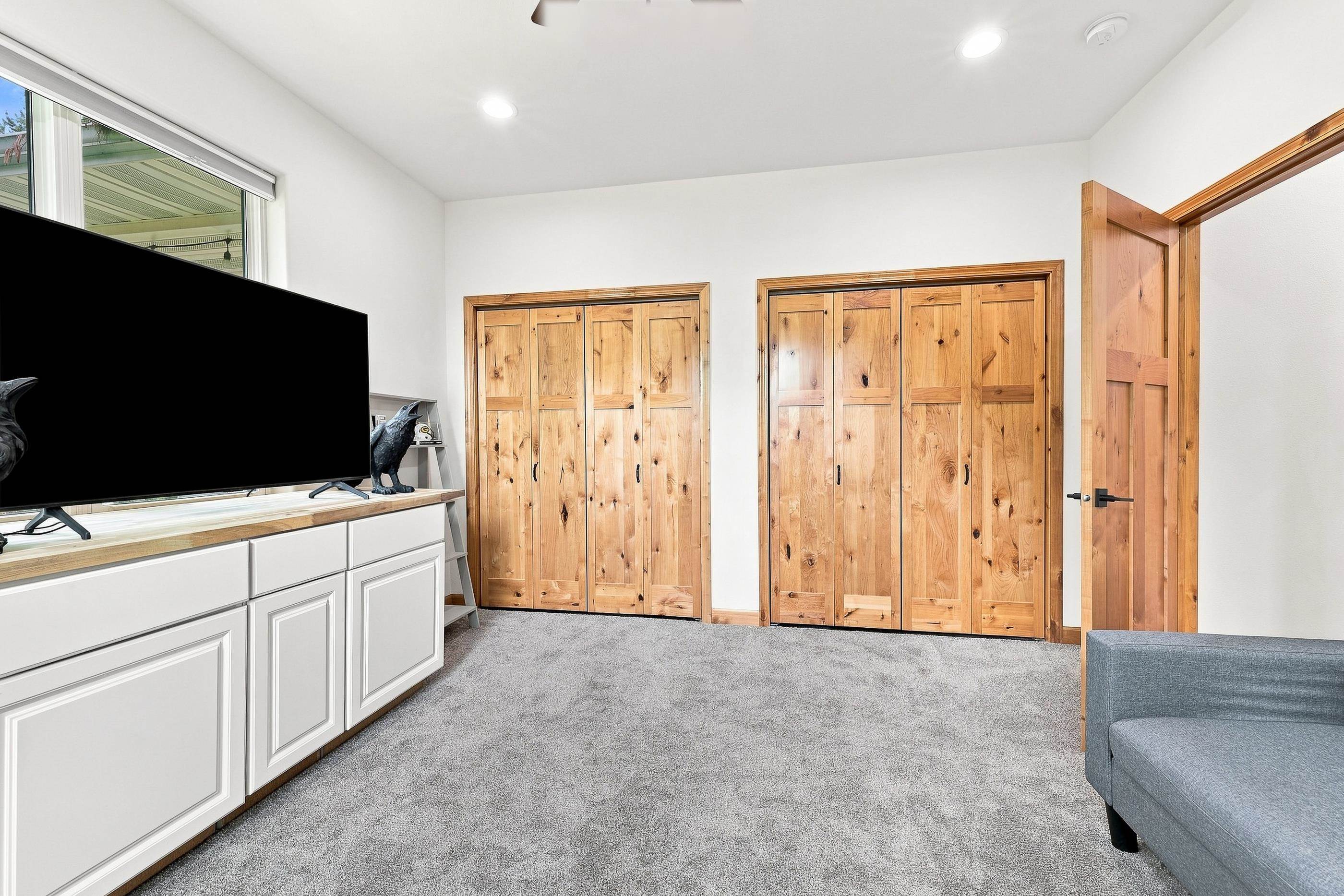 4910 Pinecone Court Property Photo 36