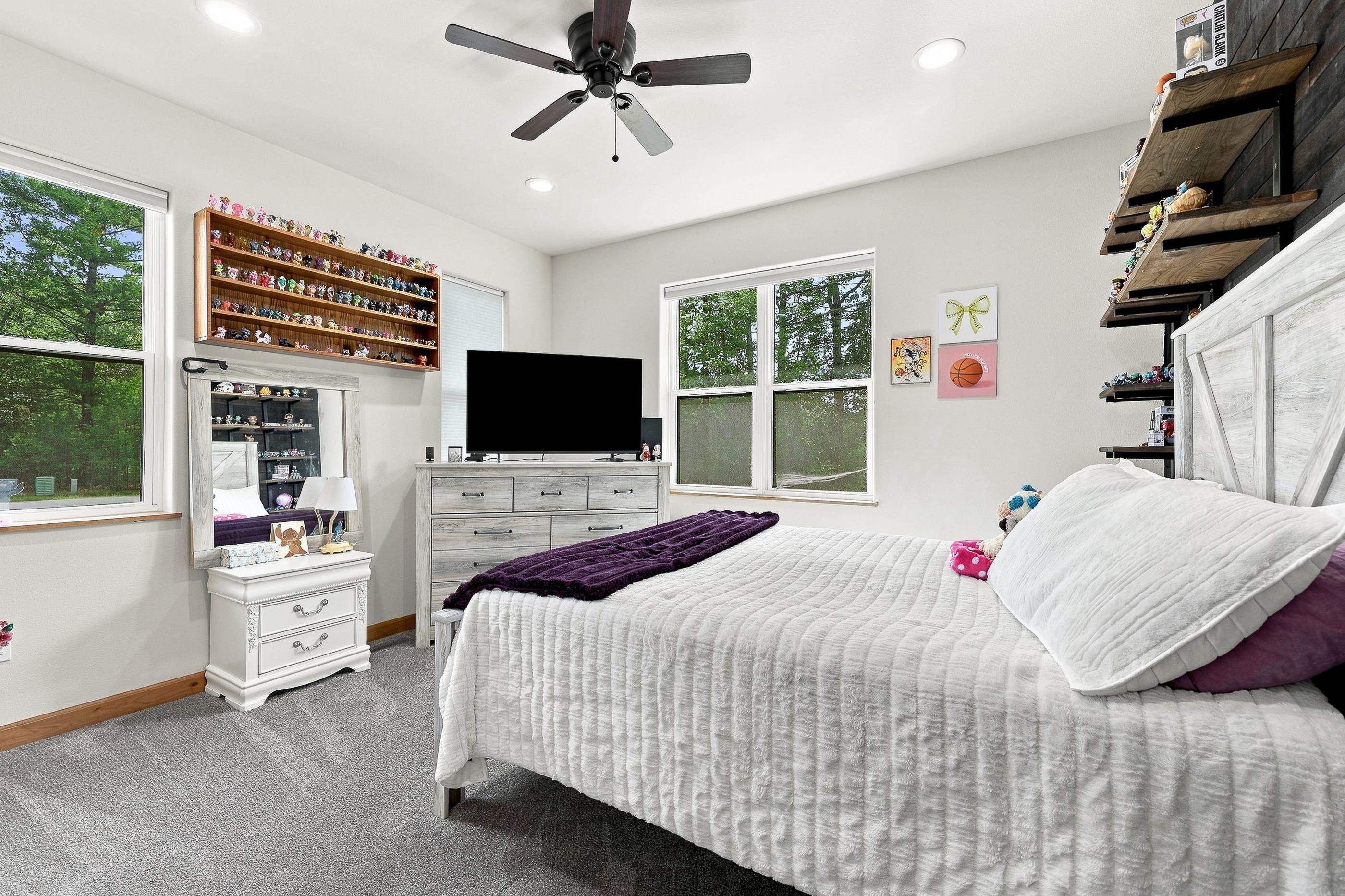 4910 Pinecone Court Property Photo 38